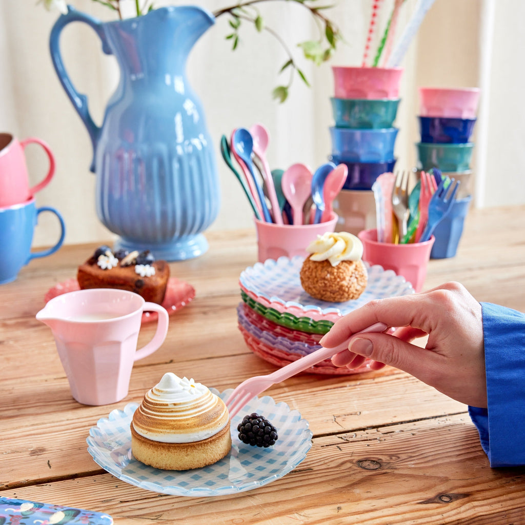 Acrylic Cake Plate with Soft Blue Checkers Fabric