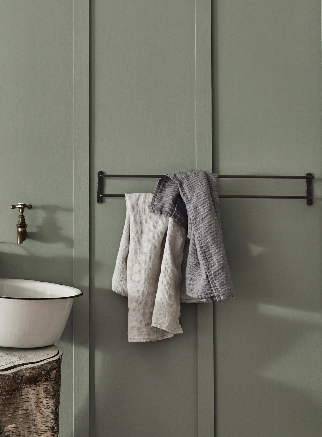 Bilton Double Towel Rail, Blackened Brass