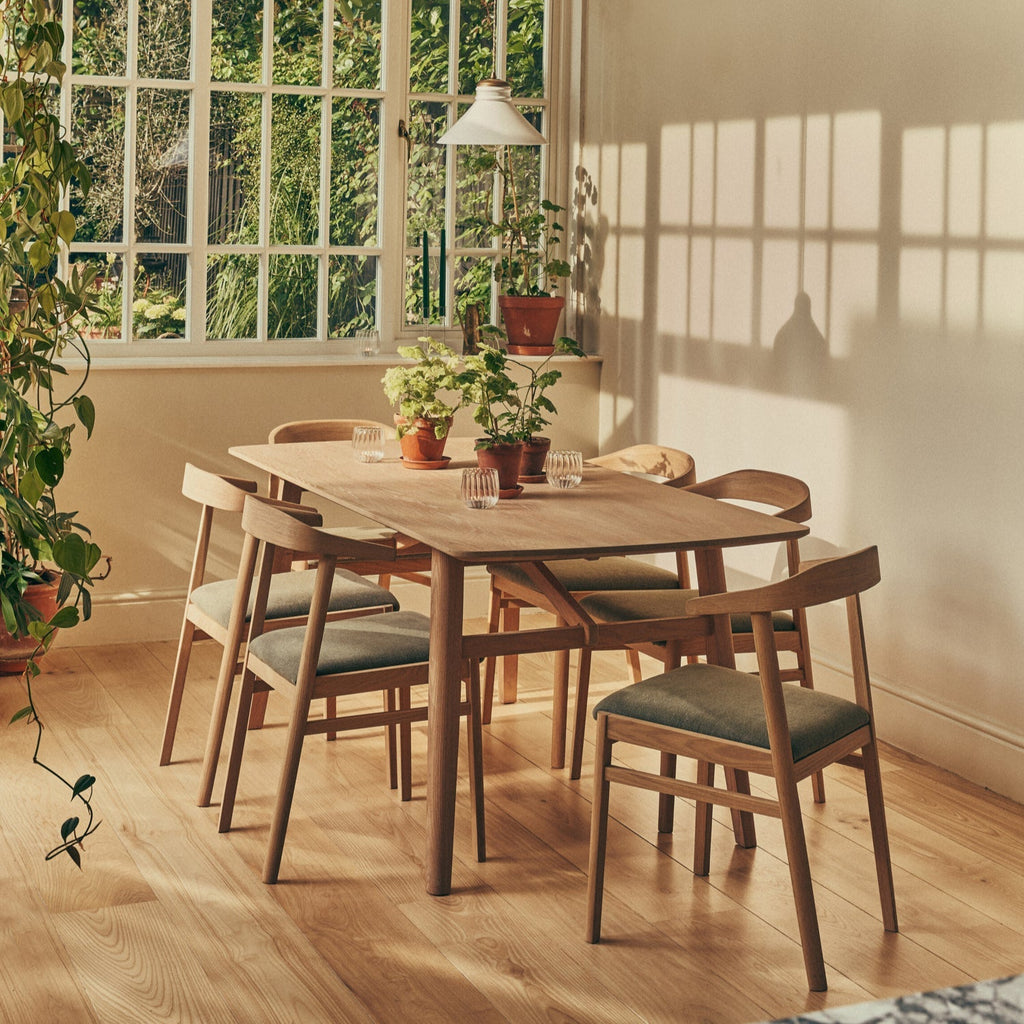 Borough 6 Seater Oak Dining Table