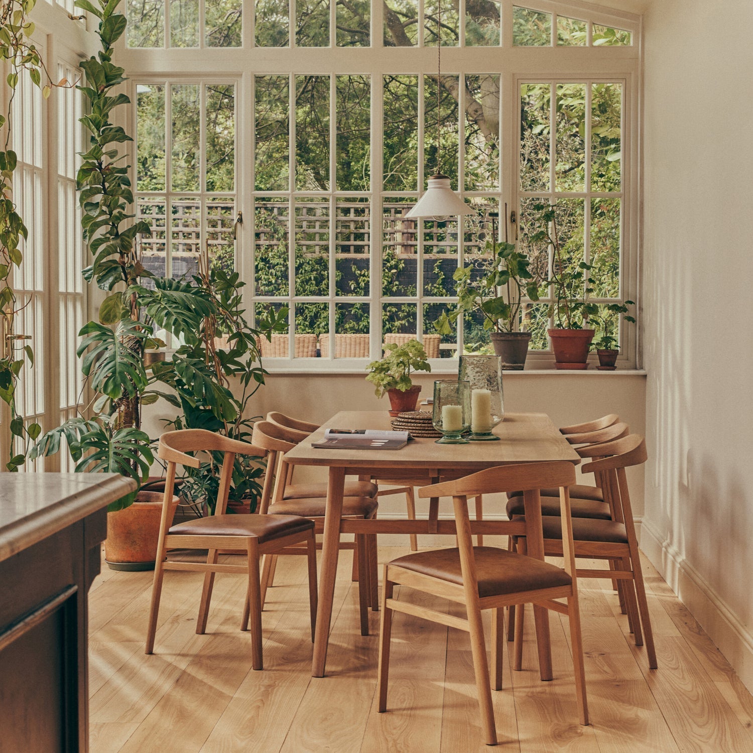 Borough 8 Seater Oak Dining Table