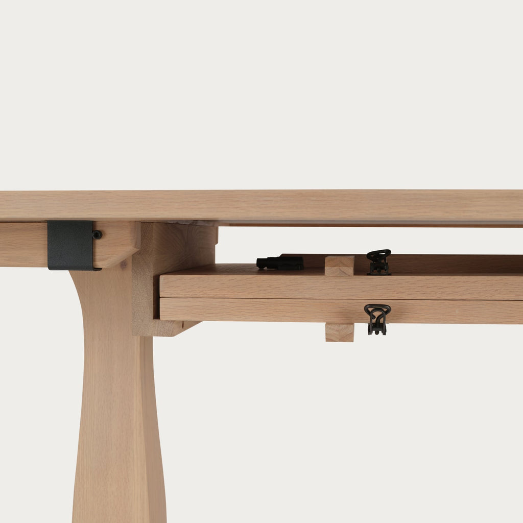 Harrogate 6-10 Seater Extendable Oak Dining Table