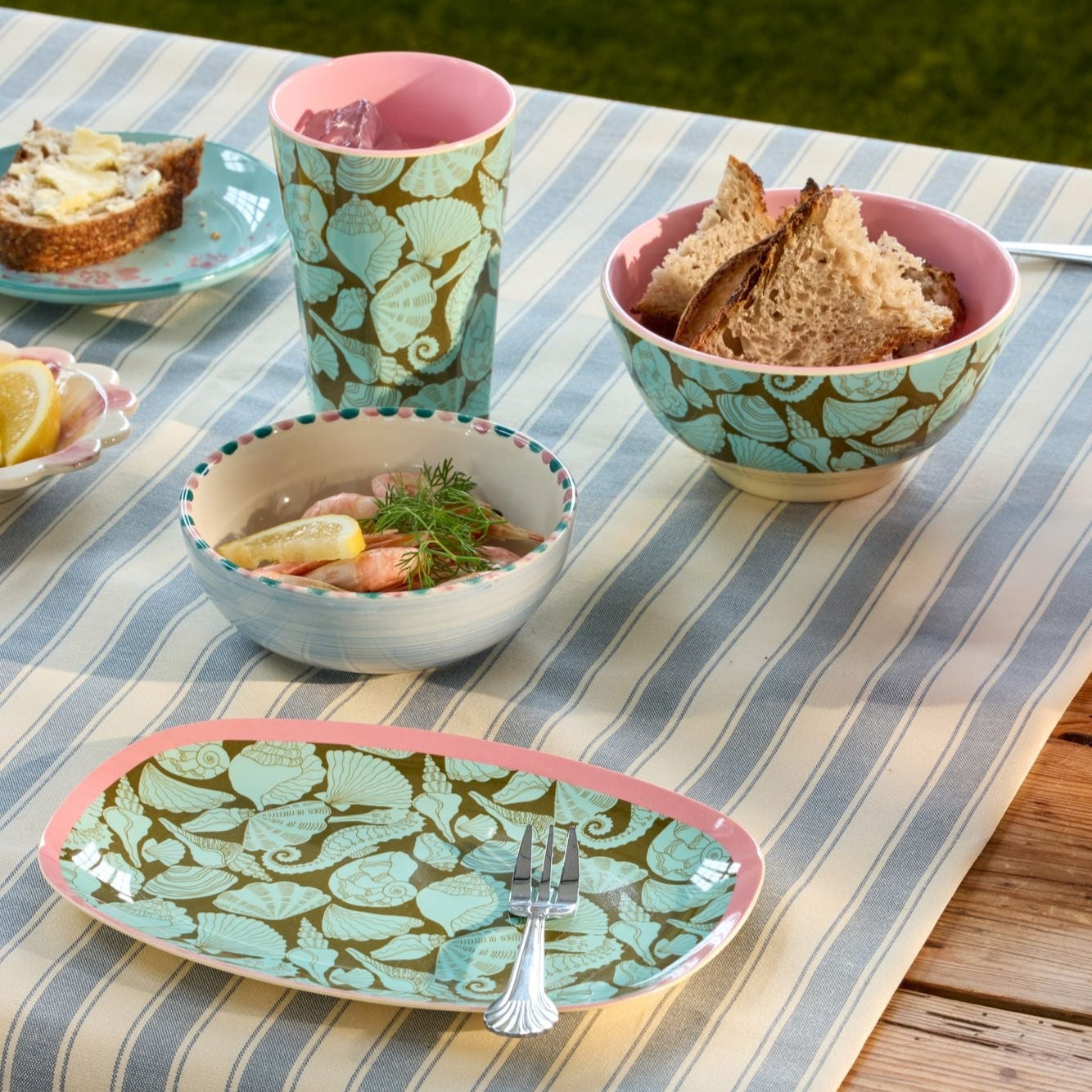 Melamine Bowl with Seashell Print - Medium - 700 ml