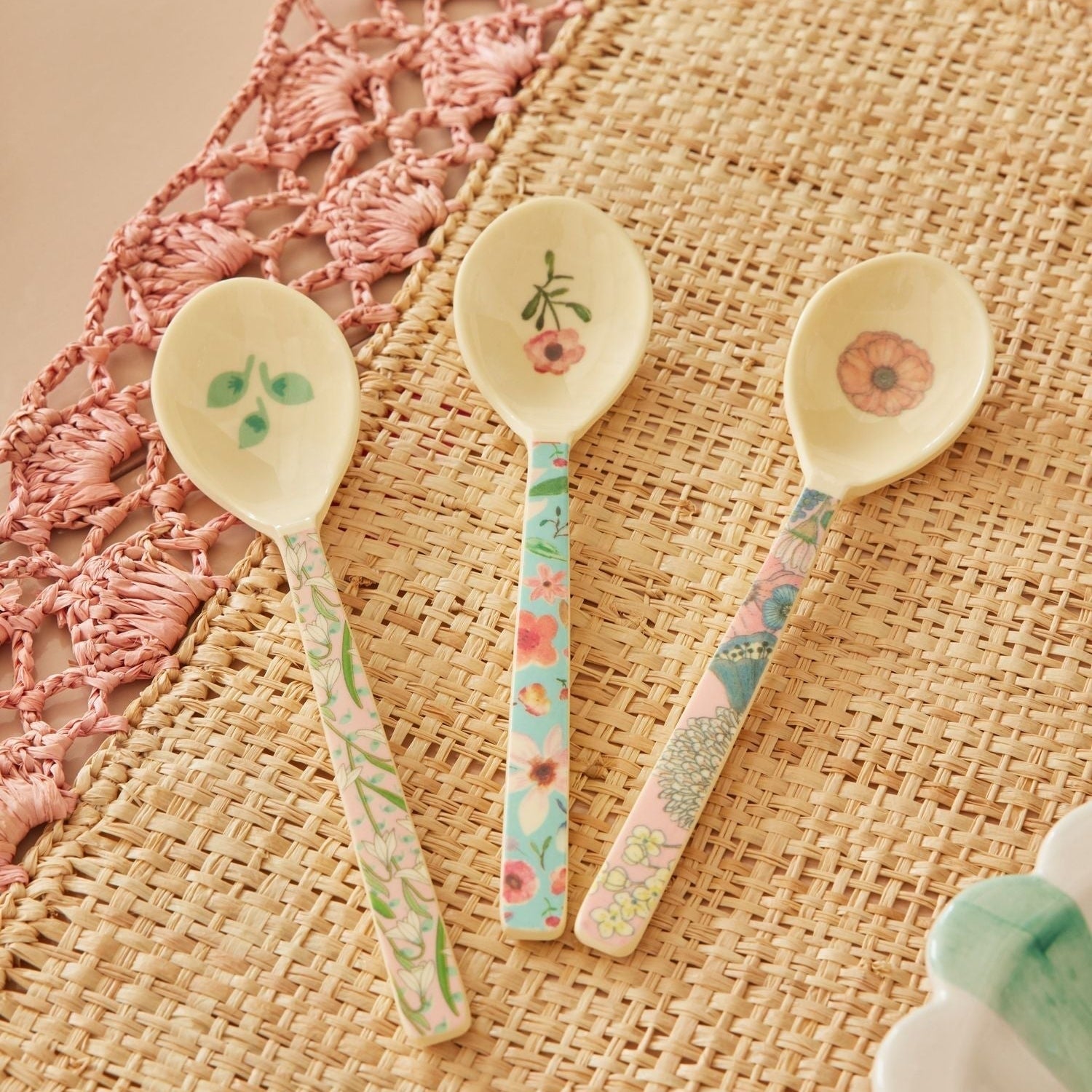 Set of 3 Melamine Teaspoons in 3 Asst. Flower Prints - Single