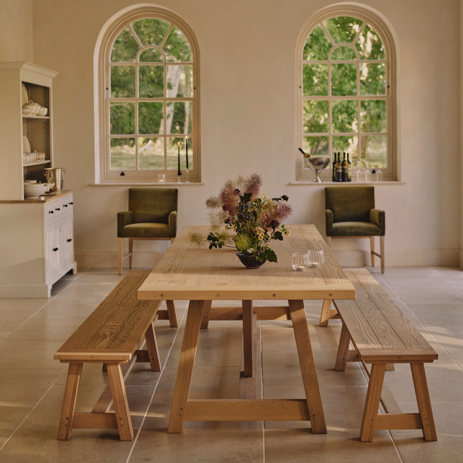 Arundel 10 Seater Oak Dining Table