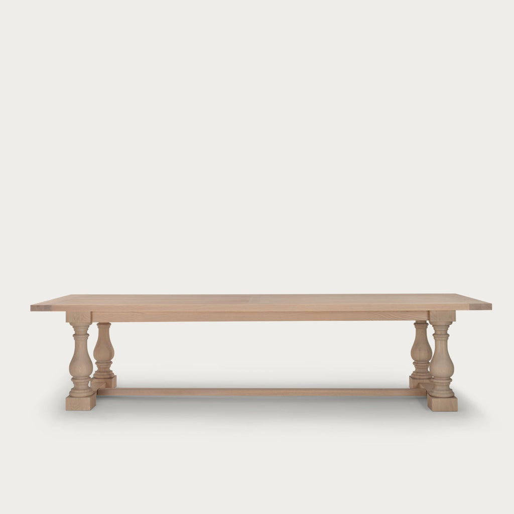 Balmoral 10 Seater Oak Dining Table