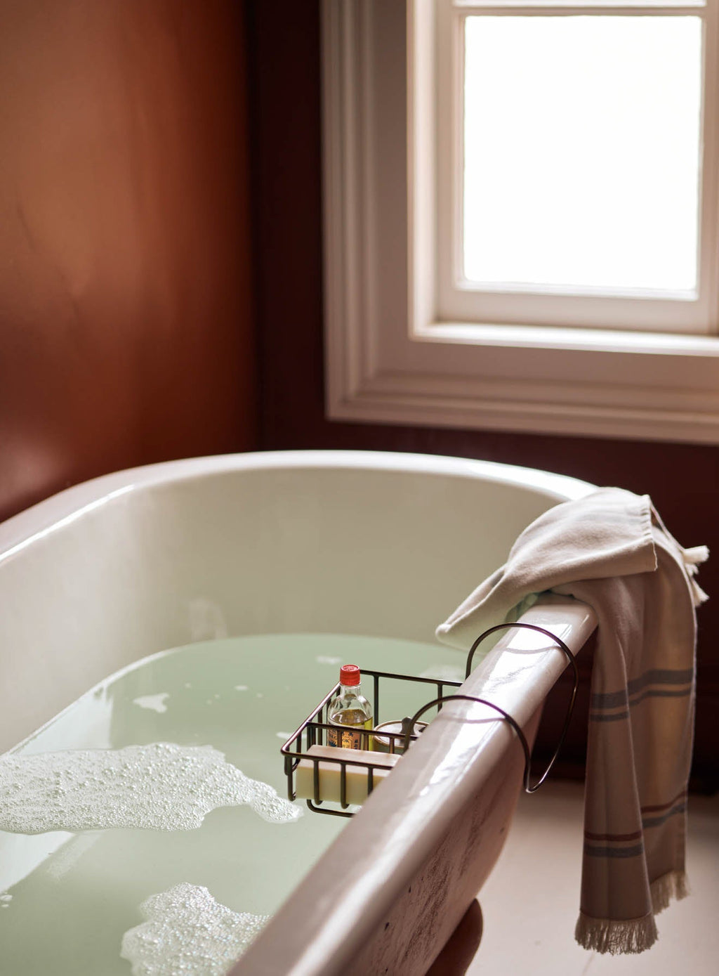 Bilton Bath Caddy, Antique Brass