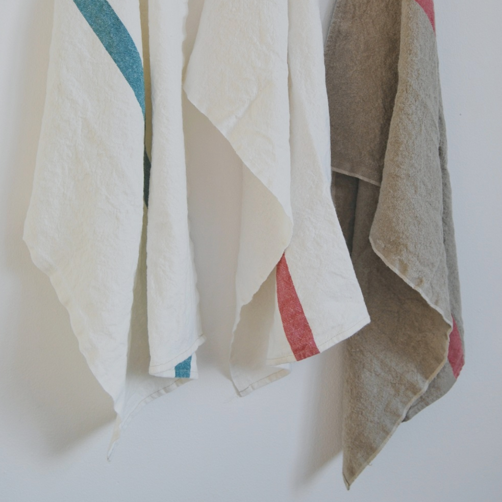 Charvet Editions "Doudou" Linen Tea Towel