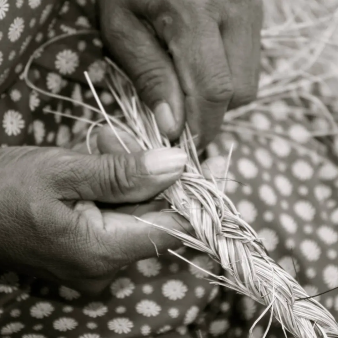GONE RURAL Forest Green Woven Grass Placemats 28cm