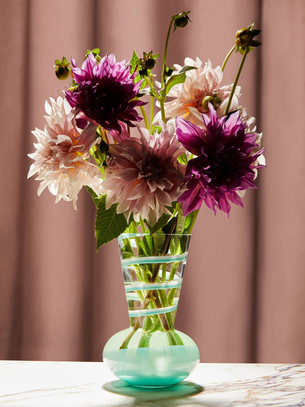 Sturm Hand-Blown Murano Glass Vase (9.5in/24cm)