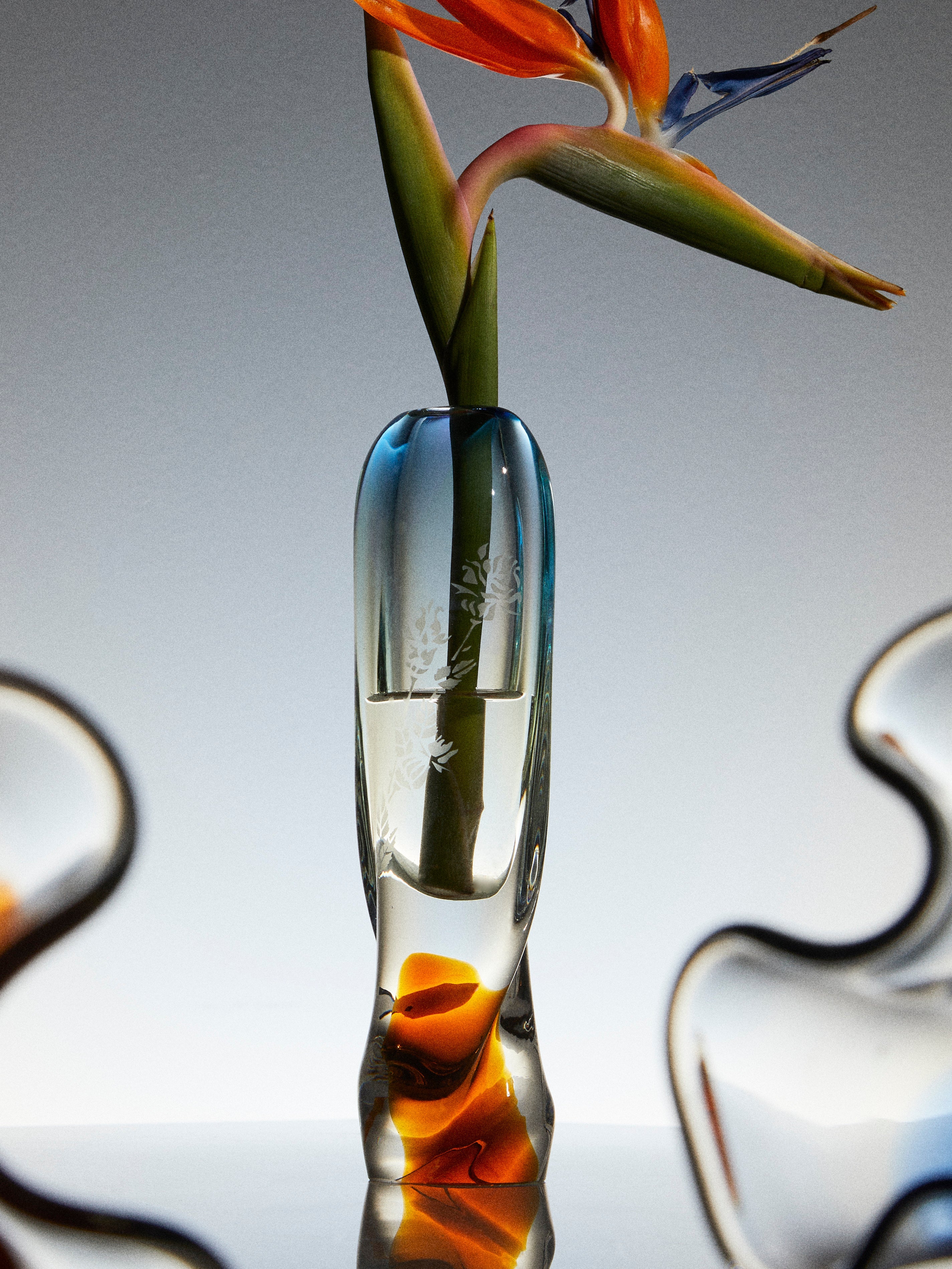 Mid-Century Glass Vase (10in/26cm)