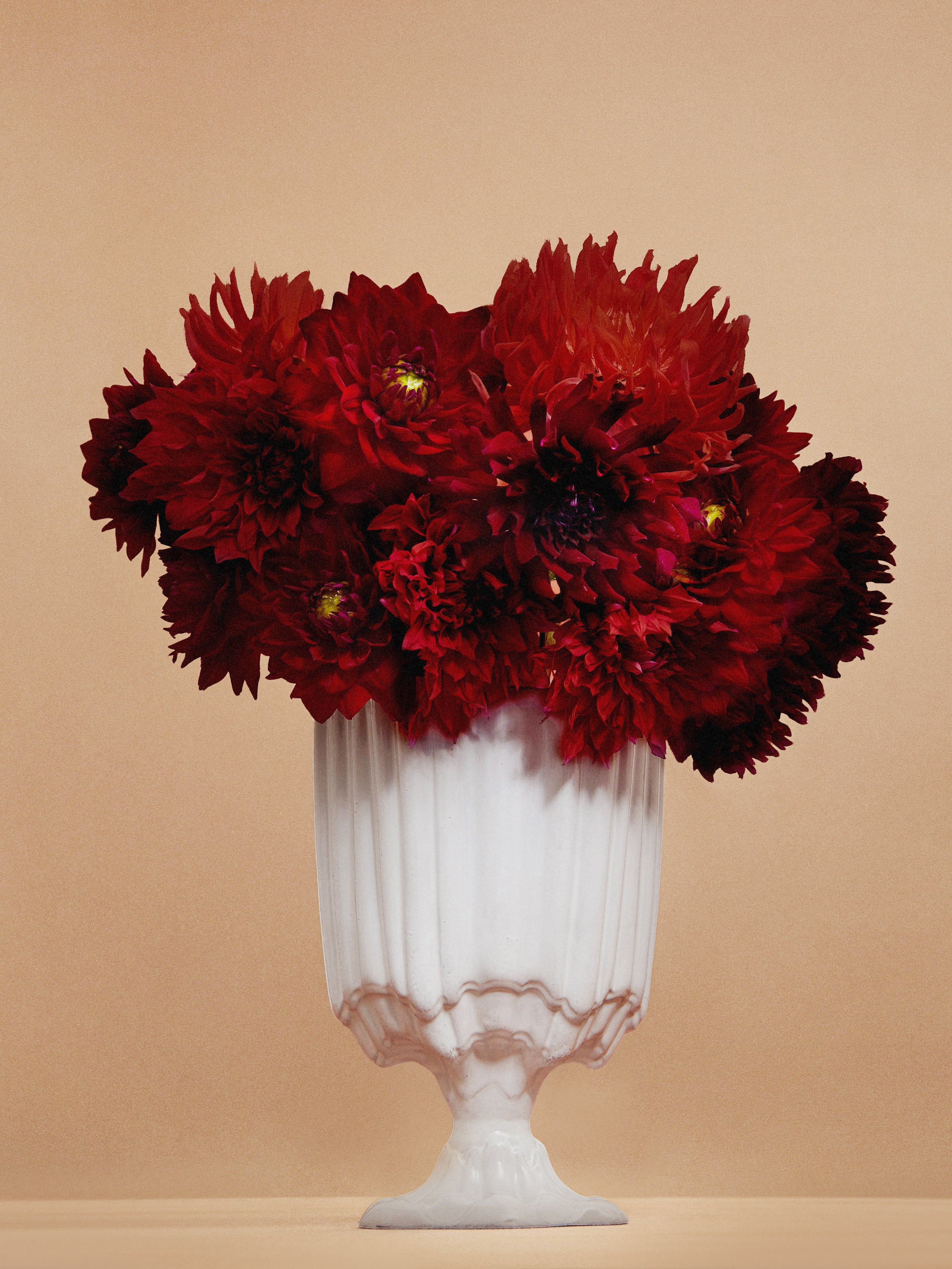 Rocaille Hand-Glazed Ceramic Vase (11in/28cm)