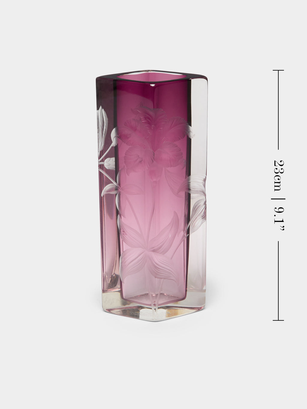 1900s Moser Hand-Engraved Cut Crystal Vase (8in/21cm)