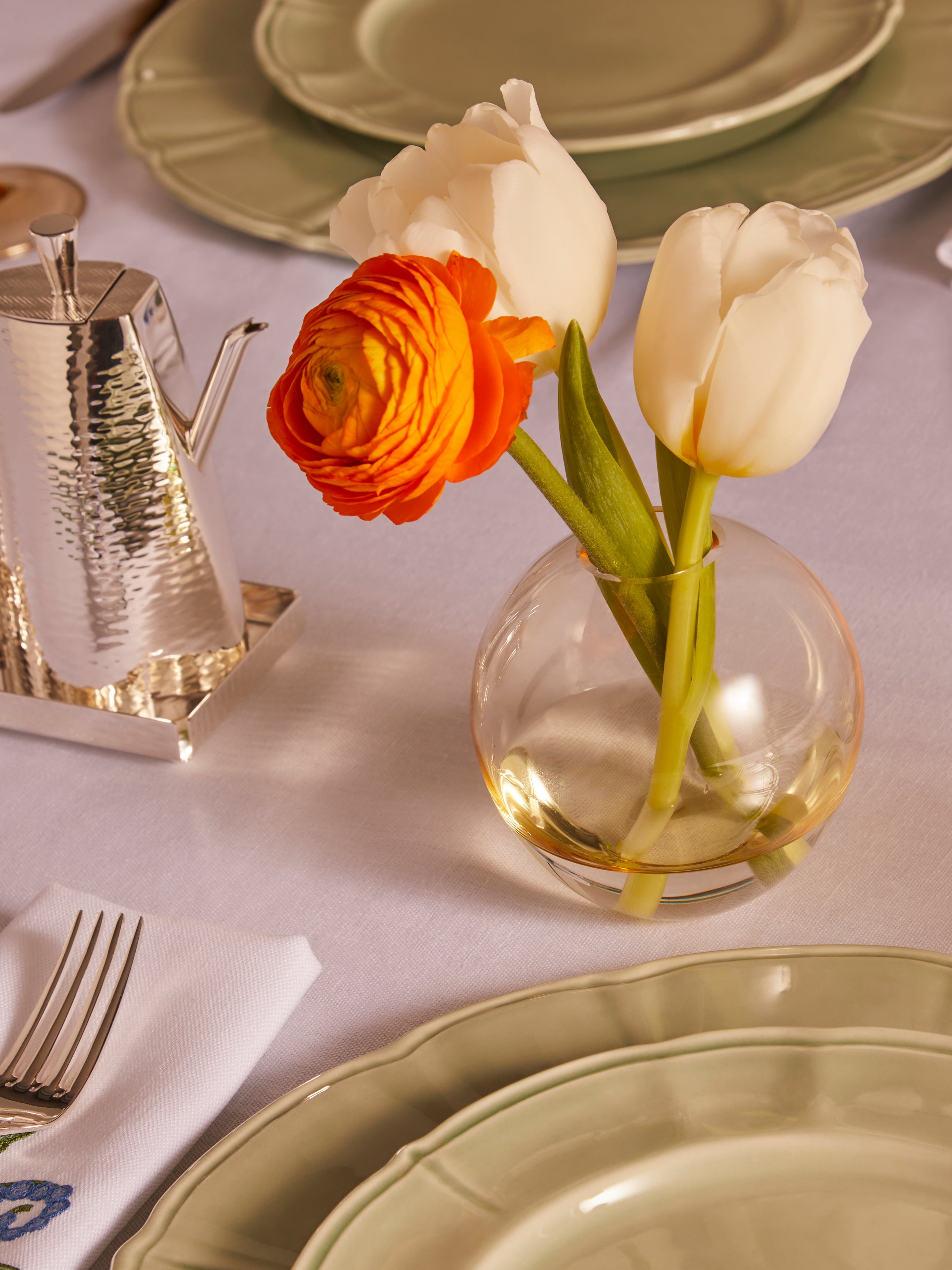 BV60 Flower Hand-Blown Crystal Bud Vase (4in/10cm)