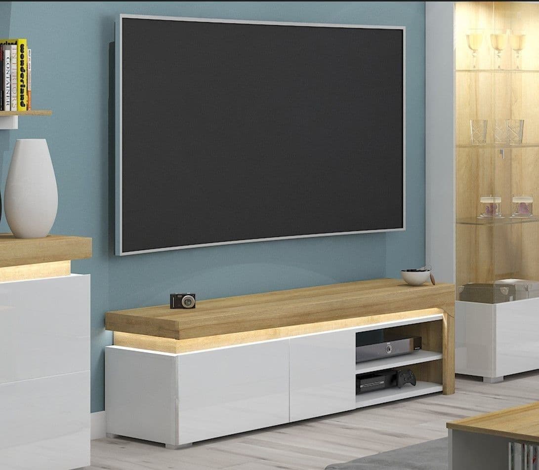 Cad Oak TV Unit