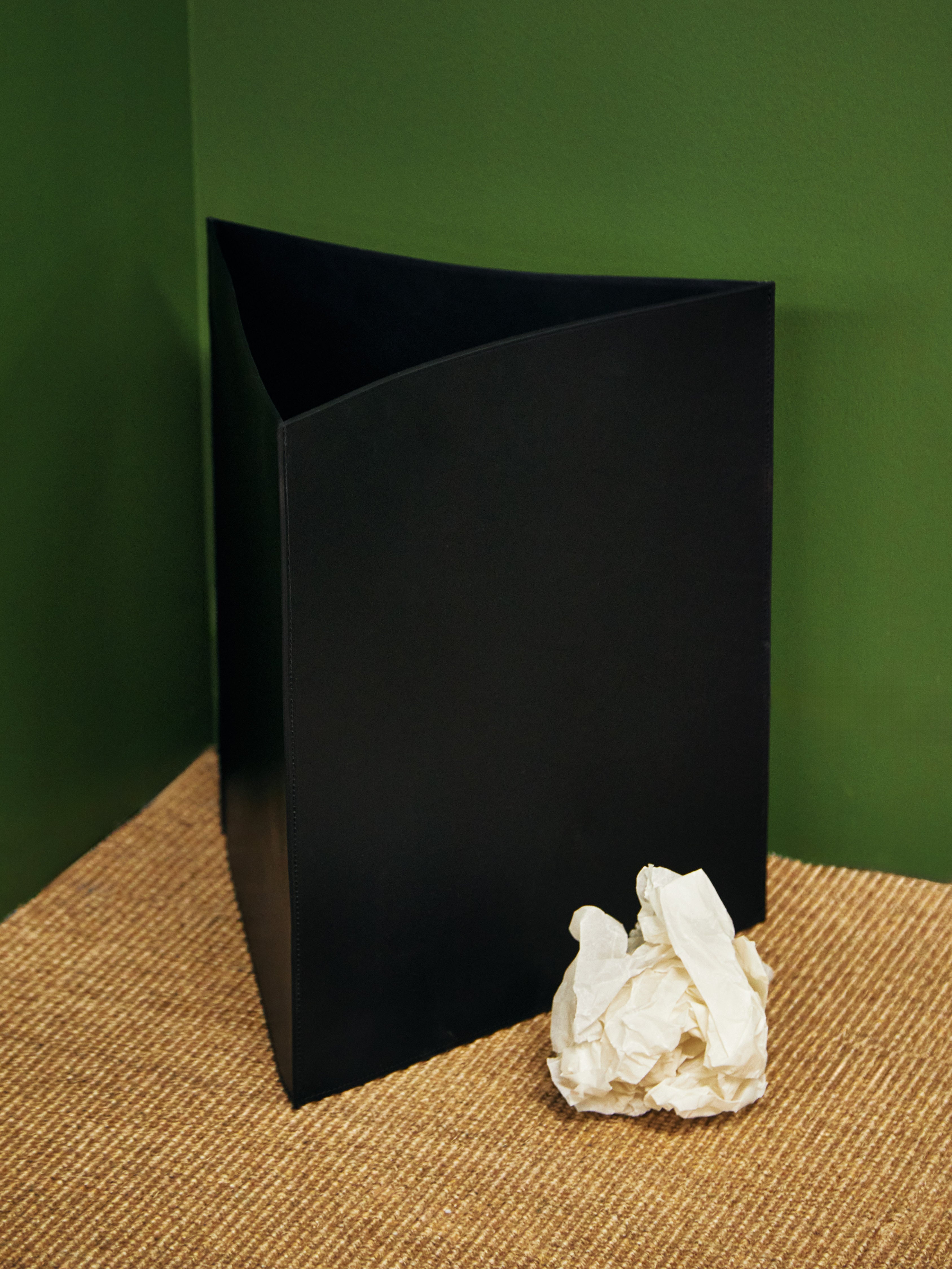 Triangular Leather Bin