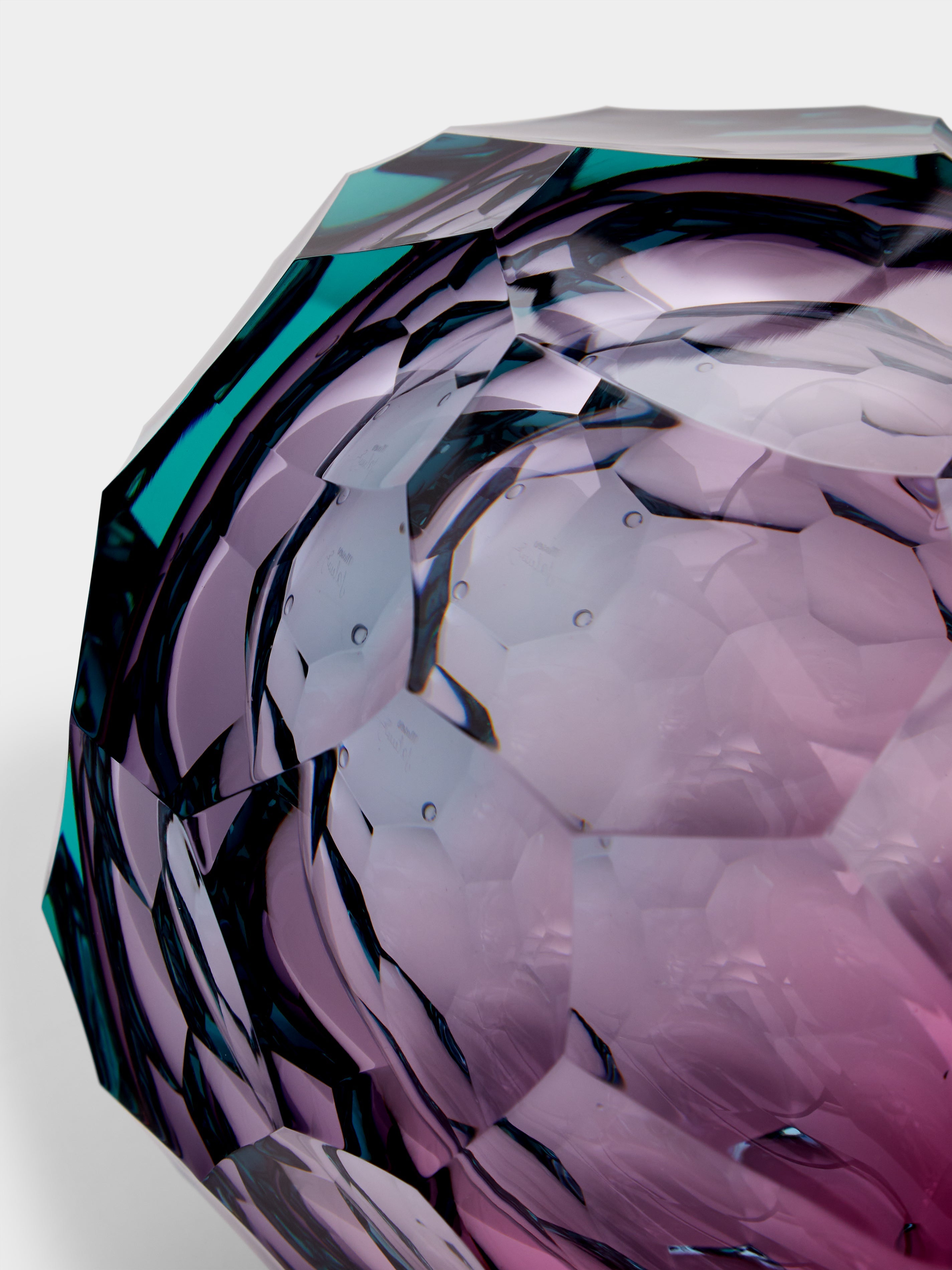 Stones Hand-Blown Crystal Vase (12in/31cm)