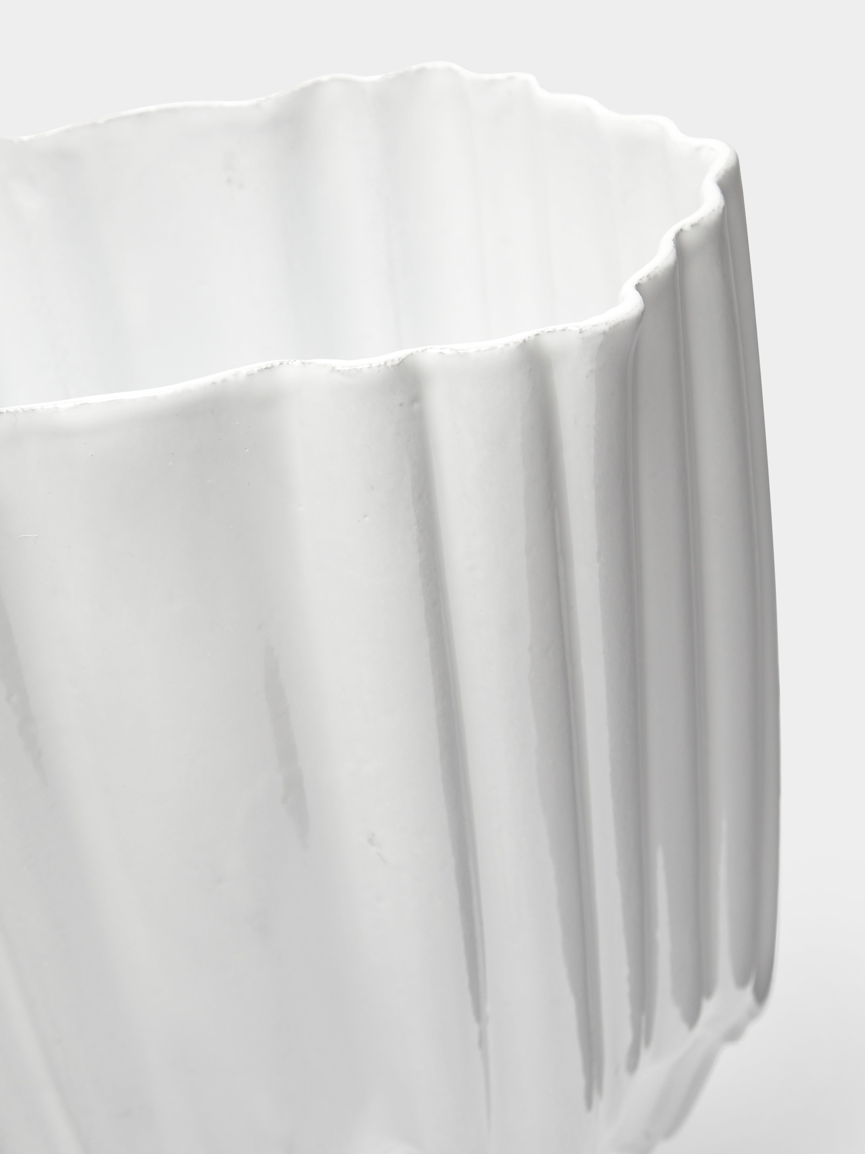 Rocaille Hand-Glazed Ceramic Vase (11in/28cm)