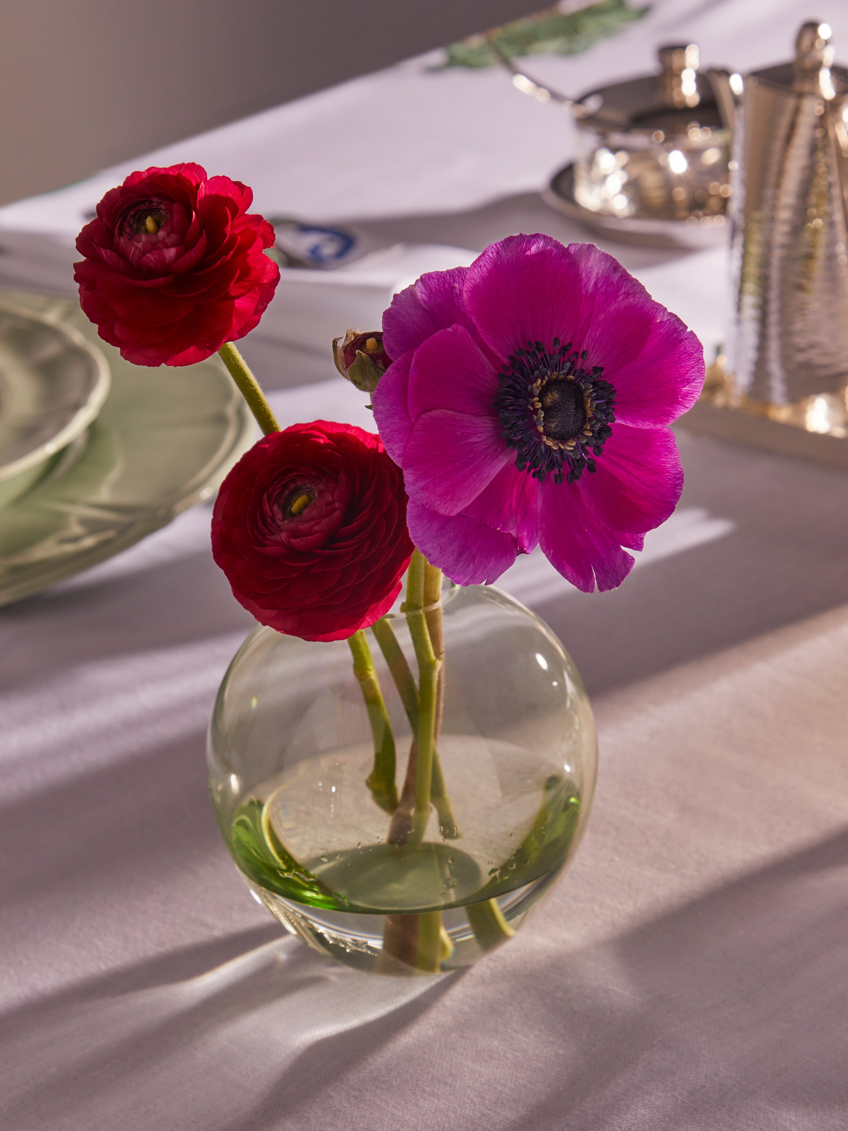 BV60 Flower Hand-Blown Crystal Bud Vase (4in/10cm)