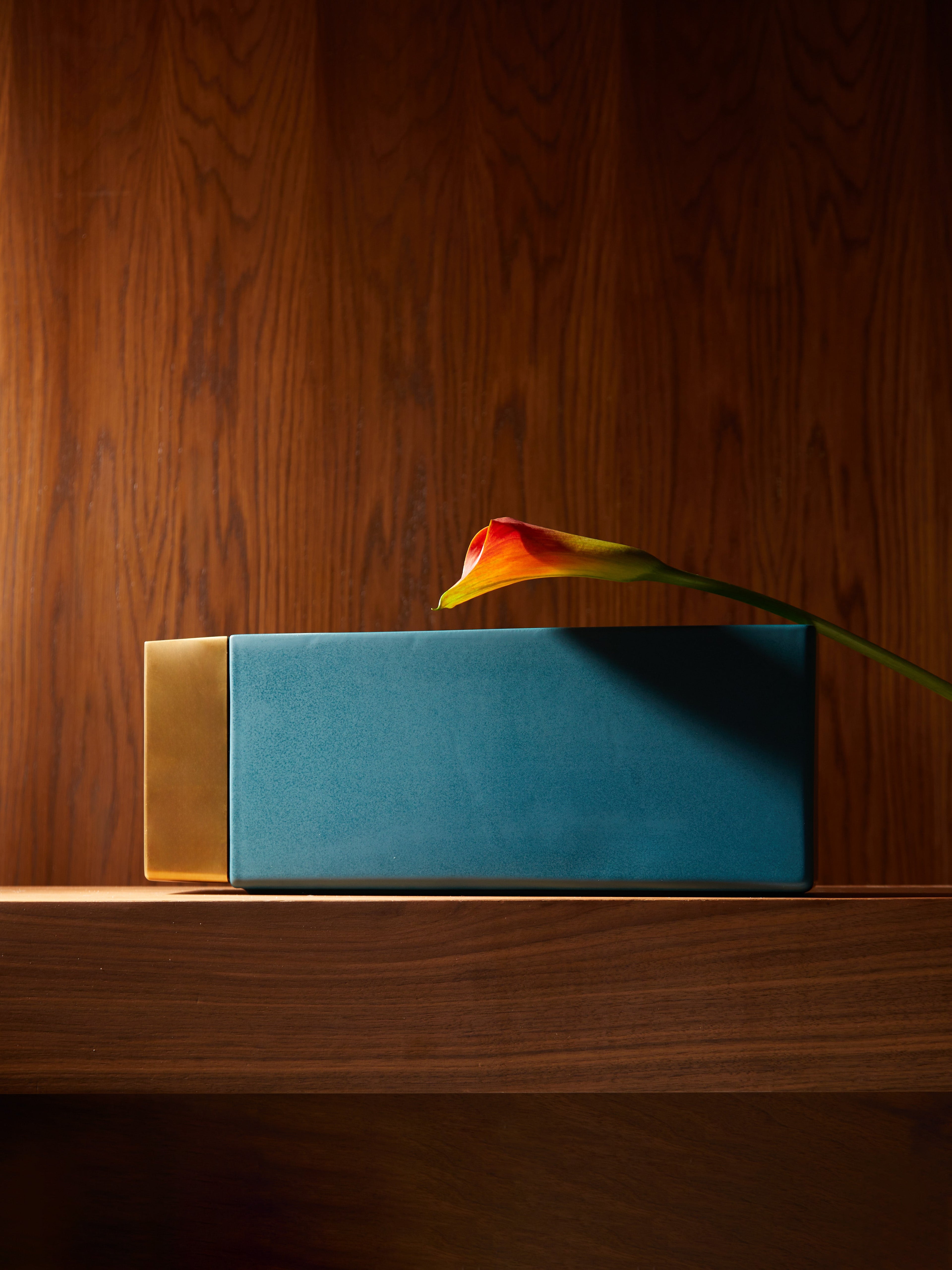 Equilibri Ceramic Vase (16.5in/42cm)