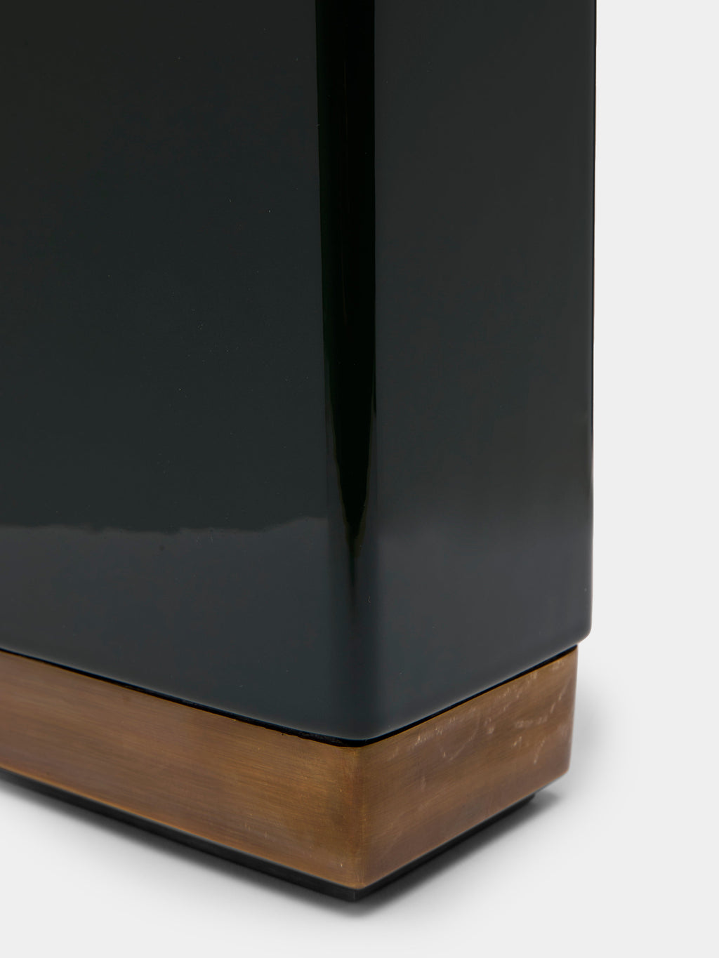 Equilibri Ceramic Vase (15in/38cm)