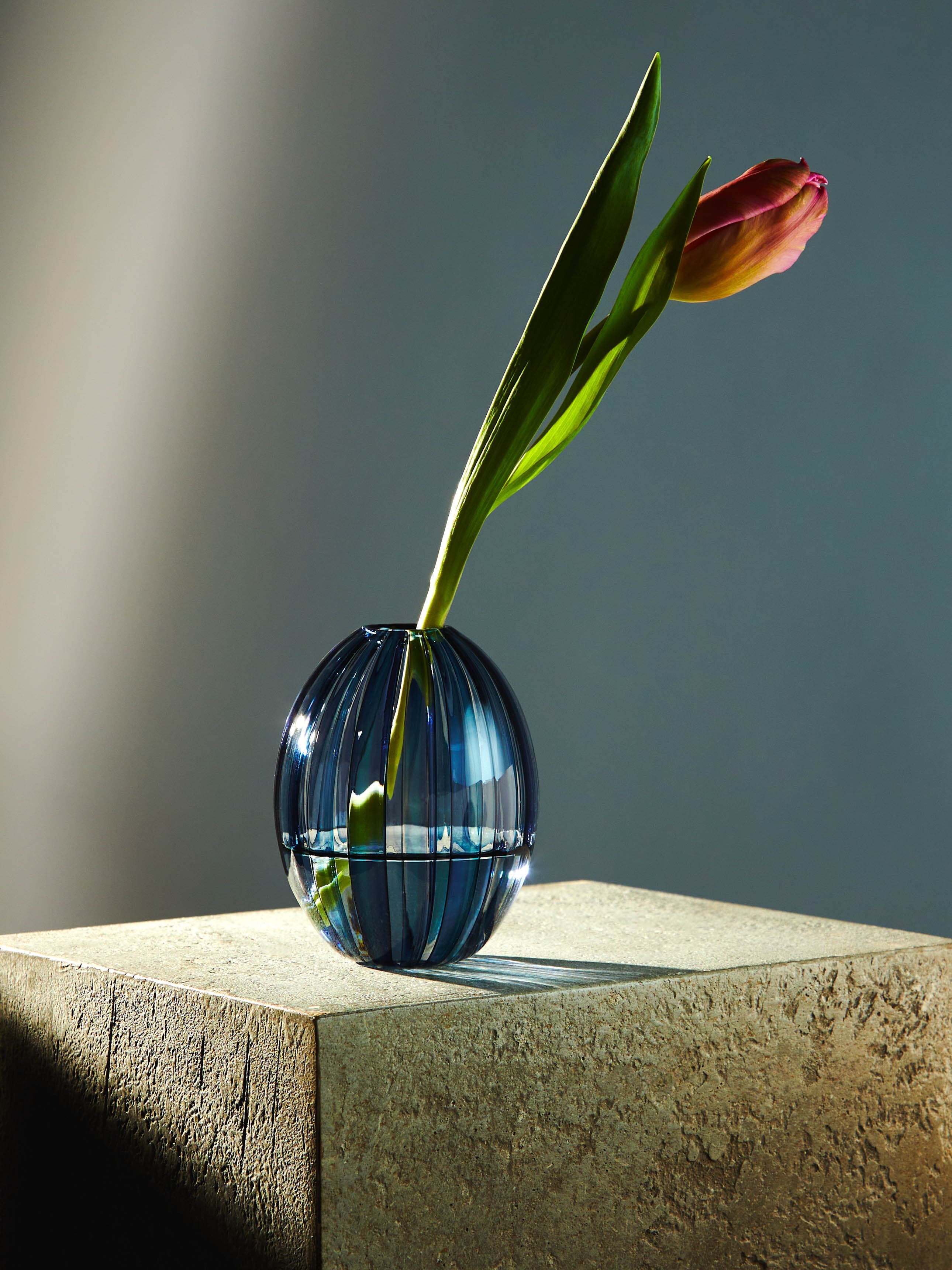 Hand-Blown Glass Bud Vases – 4in/10cm (Set of 2)