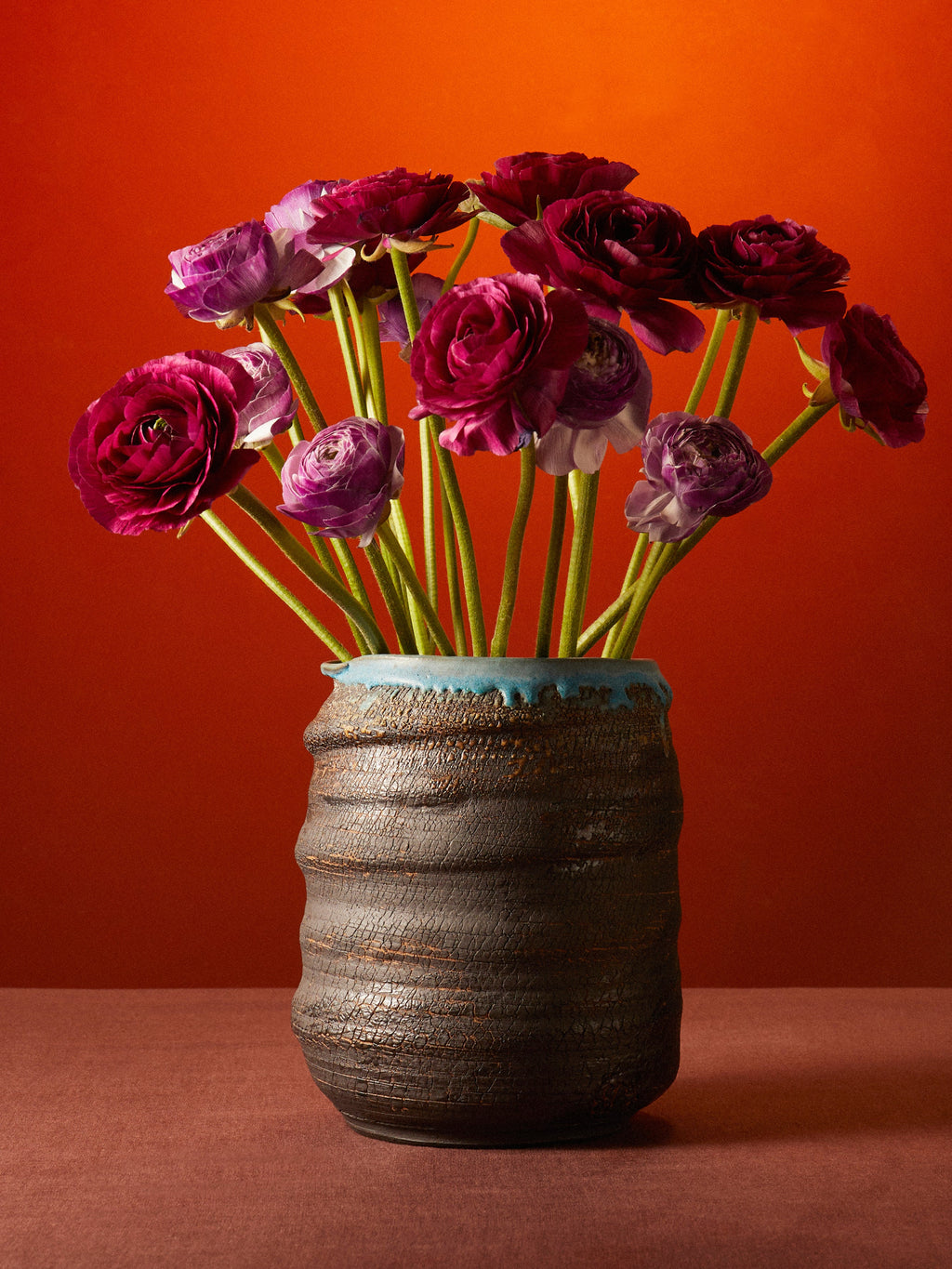 Hand-Thrown Stoneware Vase (8.5in/21.5cm)