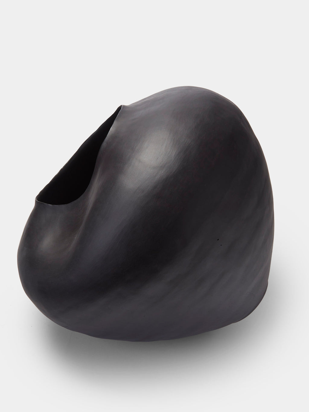 Hand-Formed Stoneware Vase (13.5in/34cm)