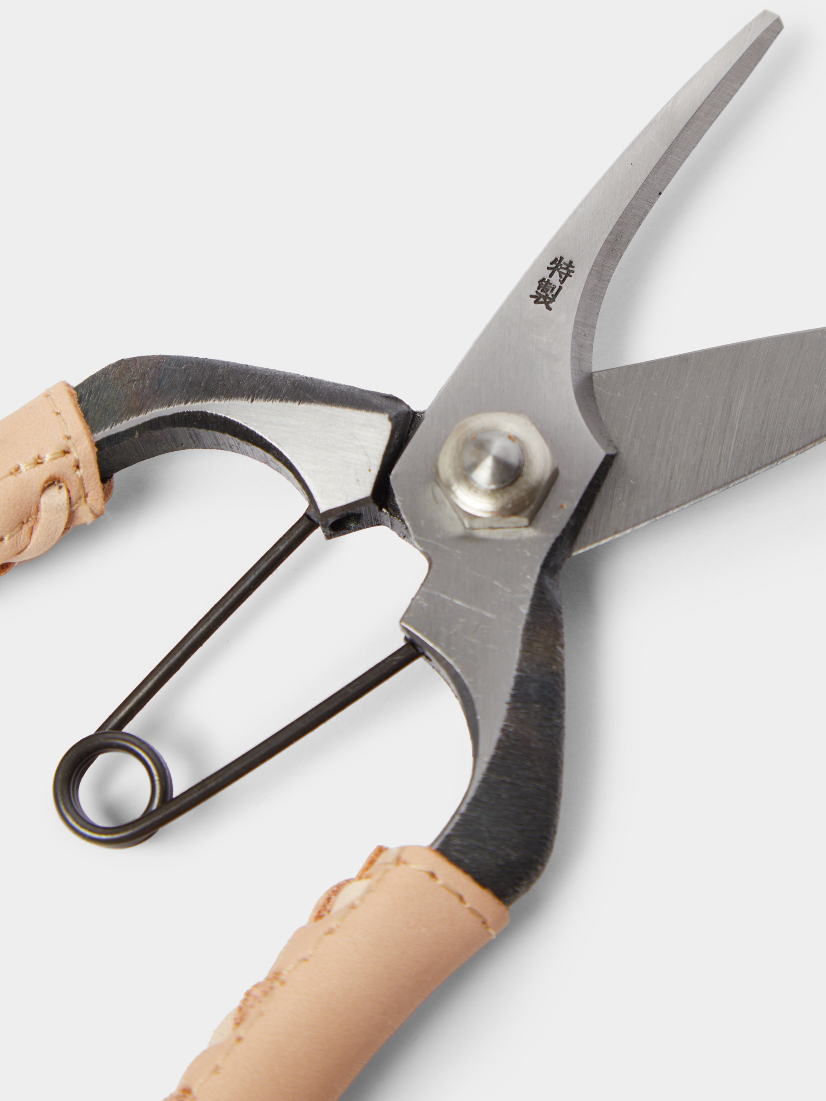 Bud Cutting Shears with Braided Leather Handles