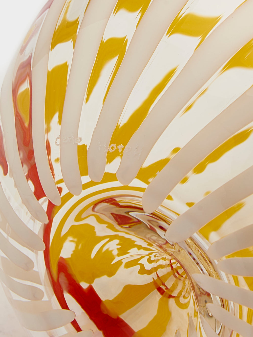 Hand-Blown Murano Glass Bud Vase (7in/18cm)