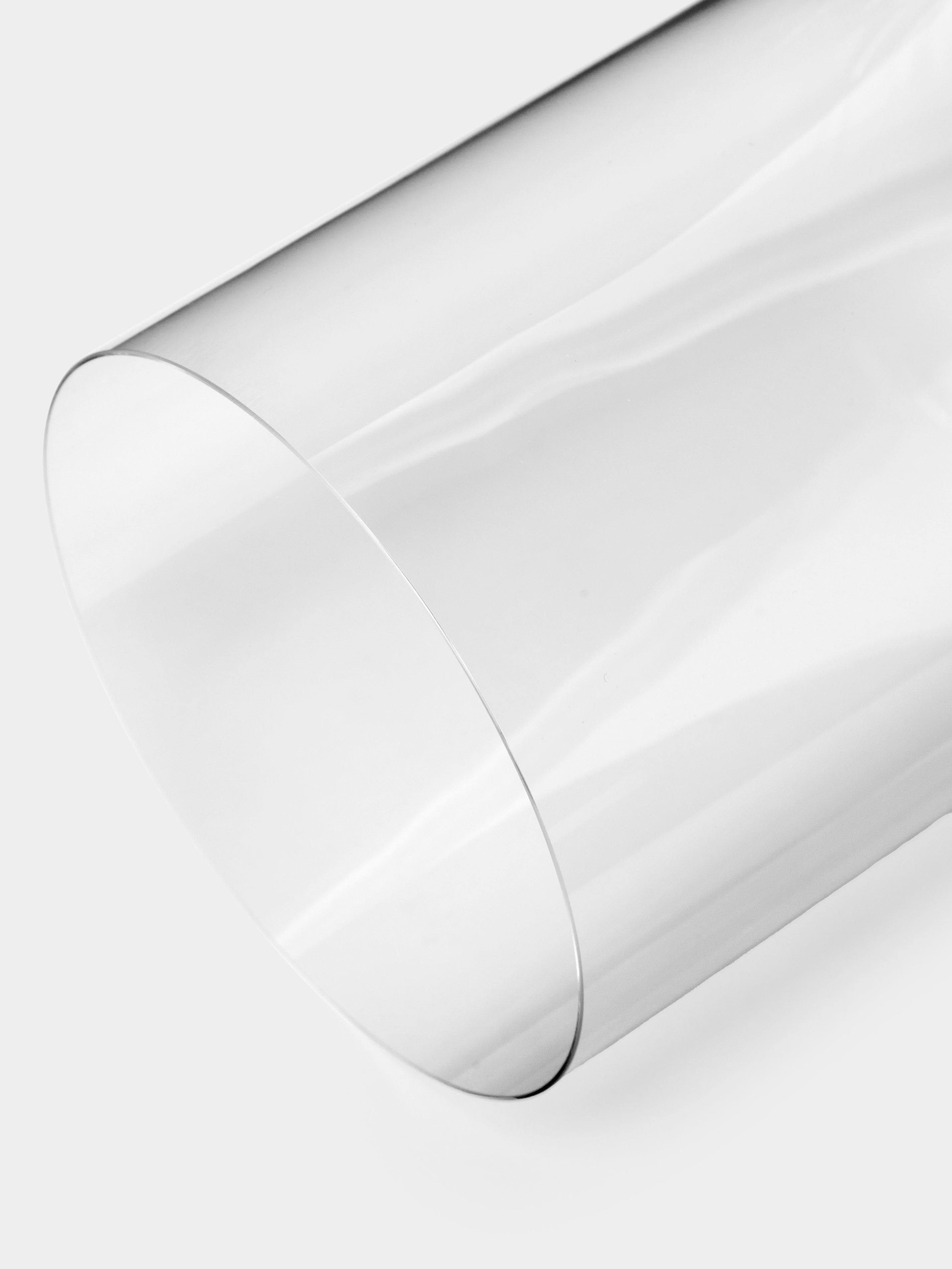 Hand-Blown Crystal Lupine Vase (8in/20cm)