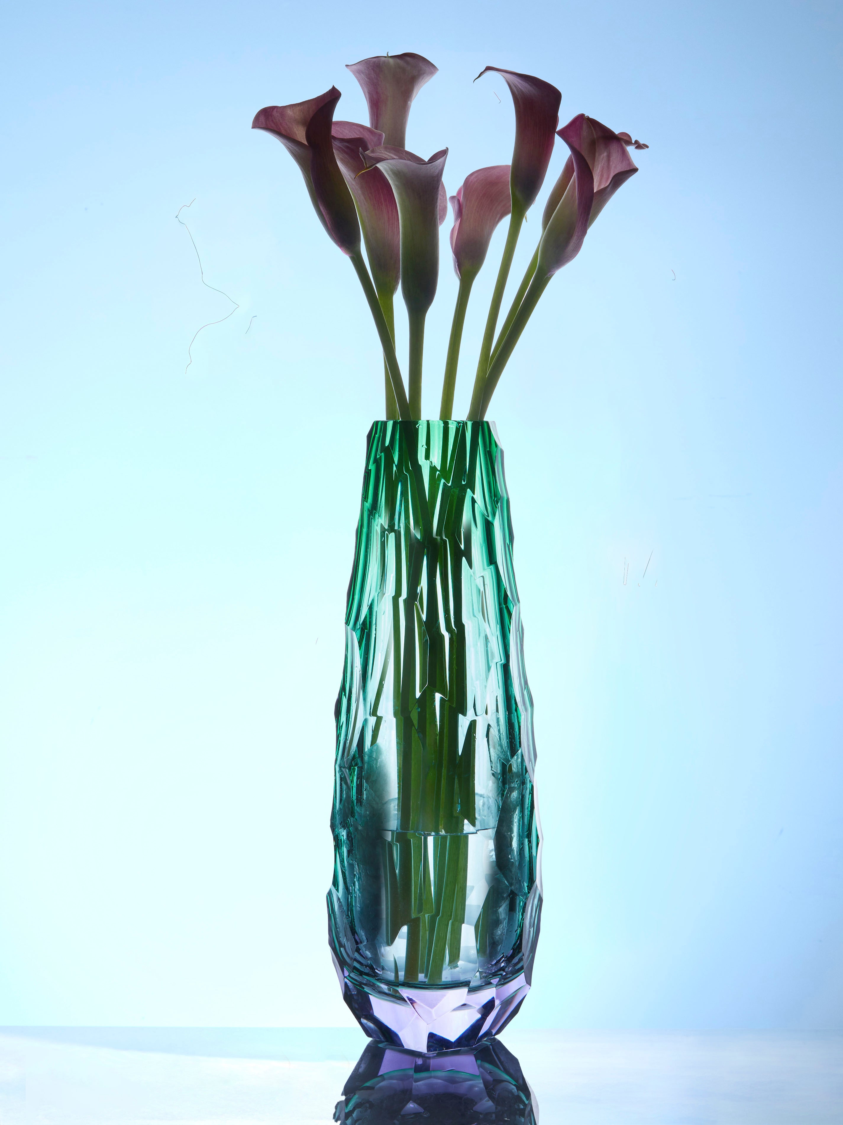 Stones Hand-Blown Crystal Vase (14in/36cm)