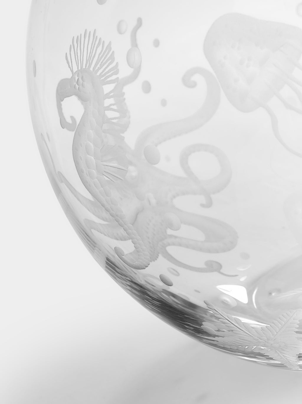 Frutti di Mare Hand-Engraved Crystal Vase (8in/21cm)