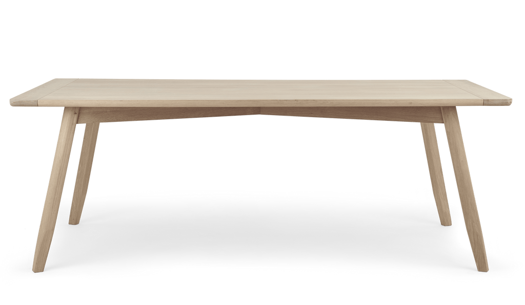 Wycombe 8 Seater Oak Dining Table