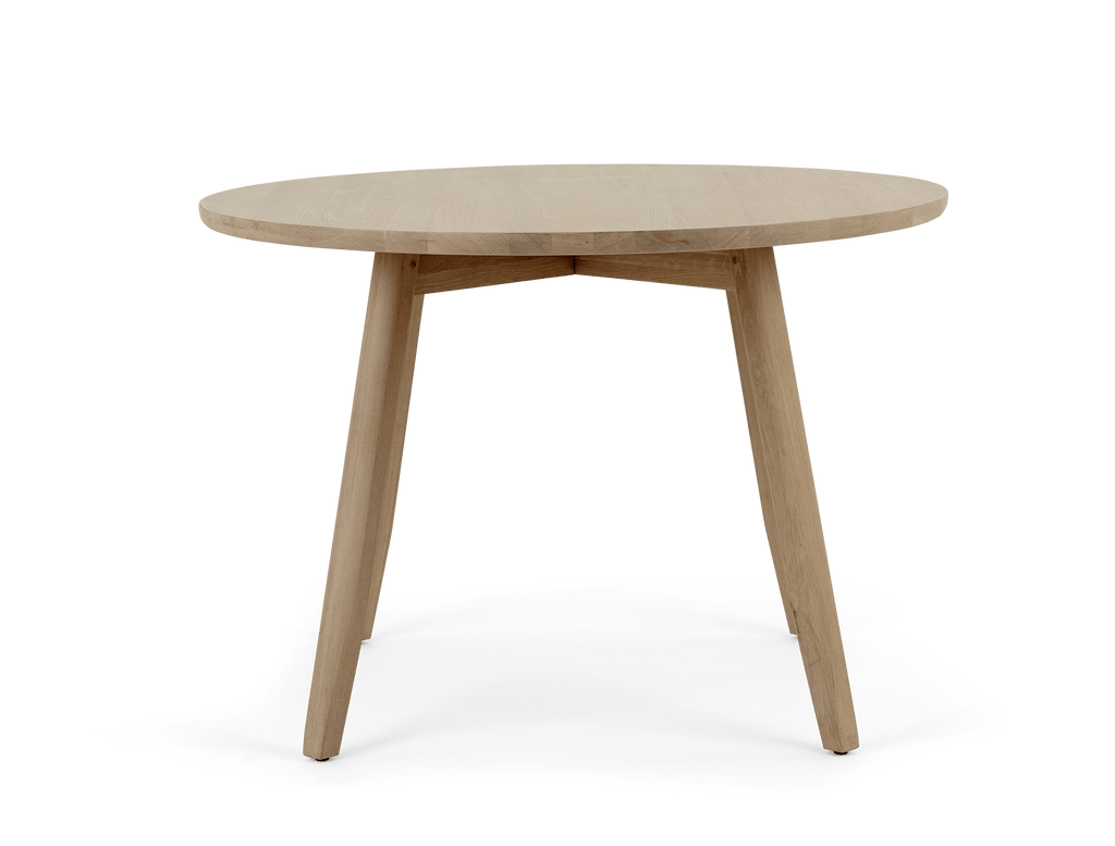 Wycombe 4 Seater Round Oak Dining Table