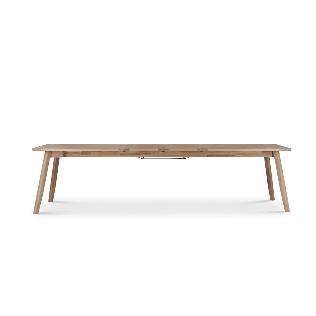 Wycombe 6-10 Seater Extendable Oak Dining Table