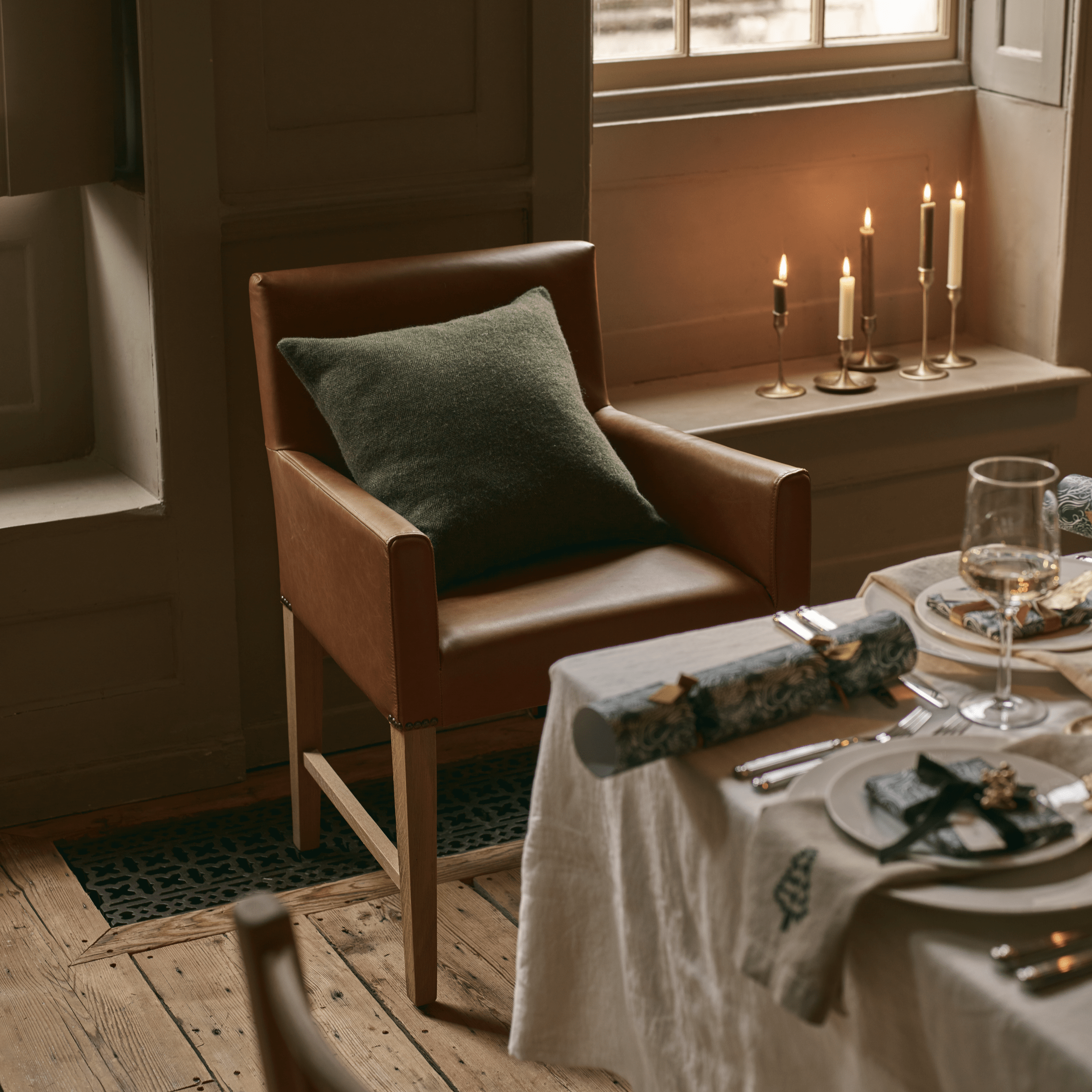 Shoreditch Carver Chair