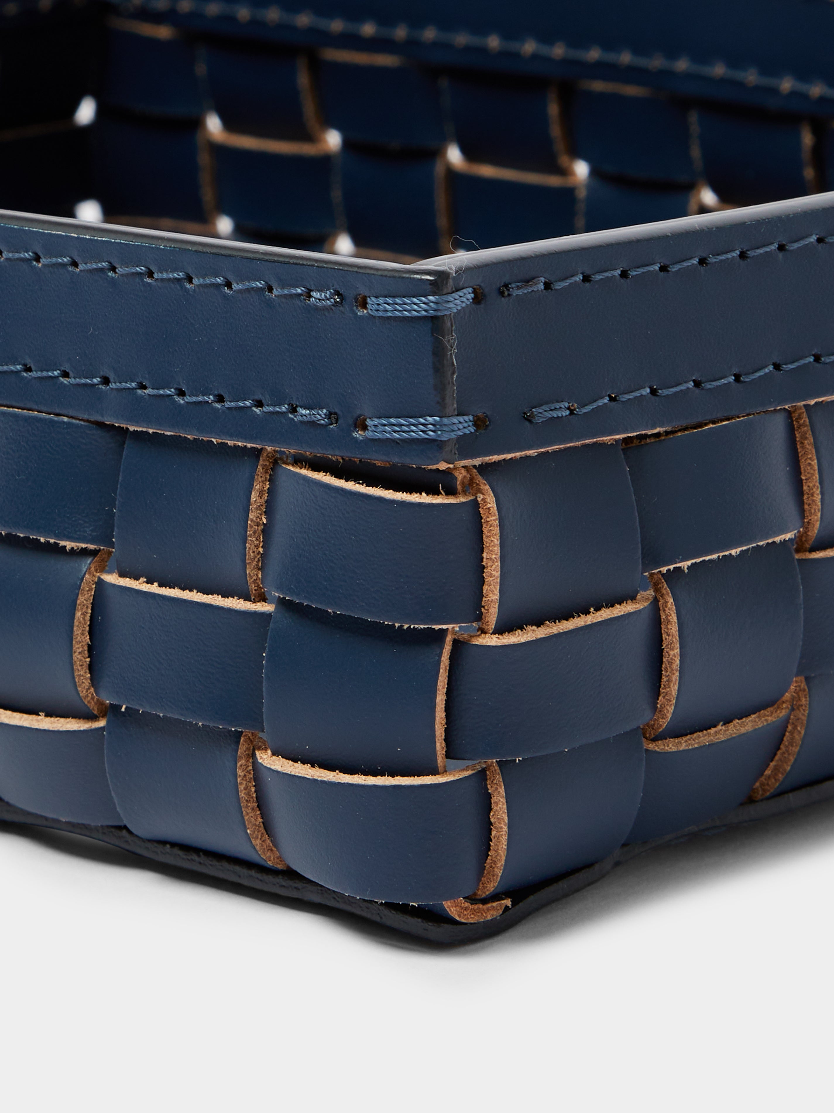 Barcelona Water-Resistant Leather Low Basket