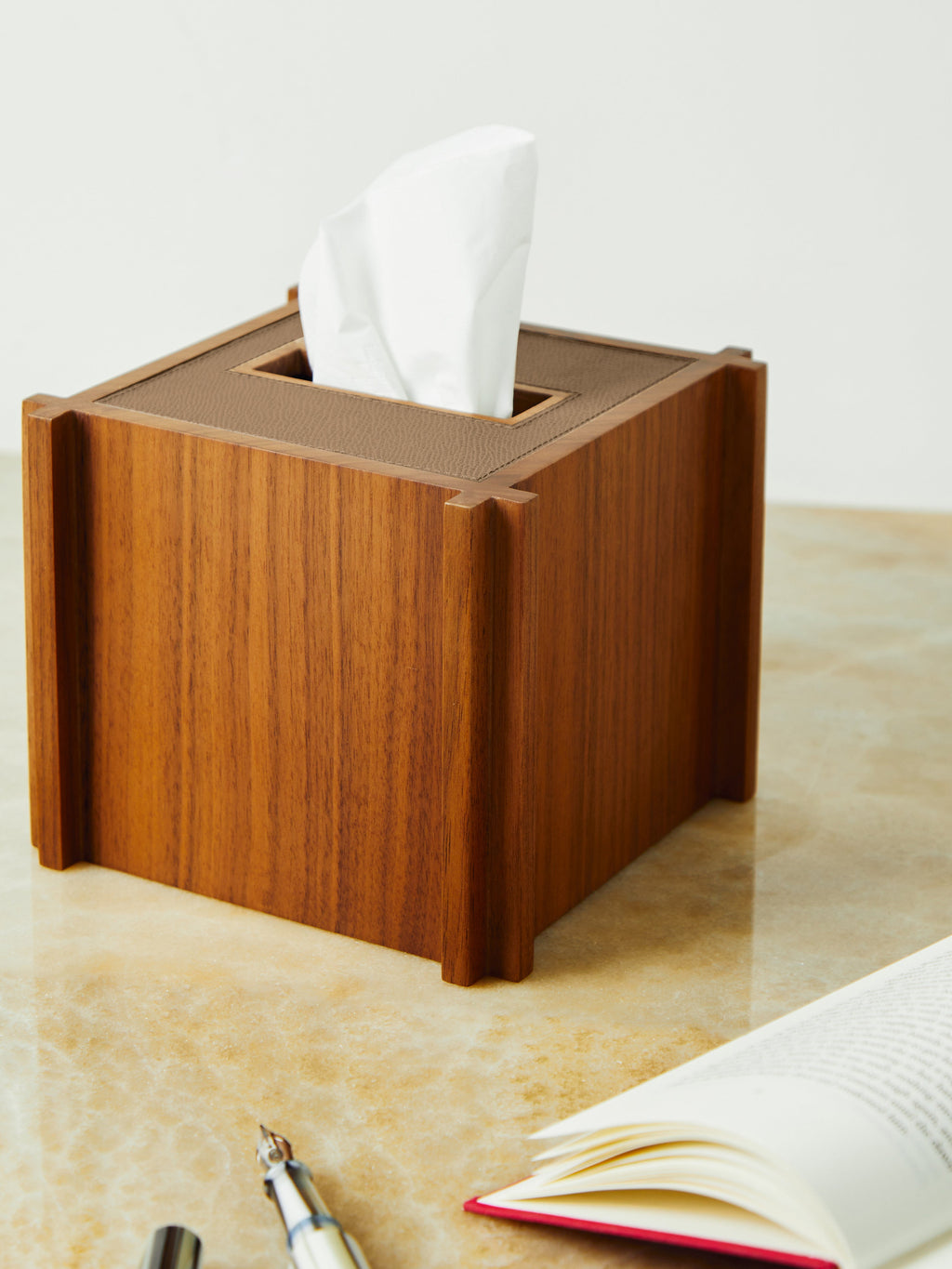 Structura Leather and Wood Tissue Holder