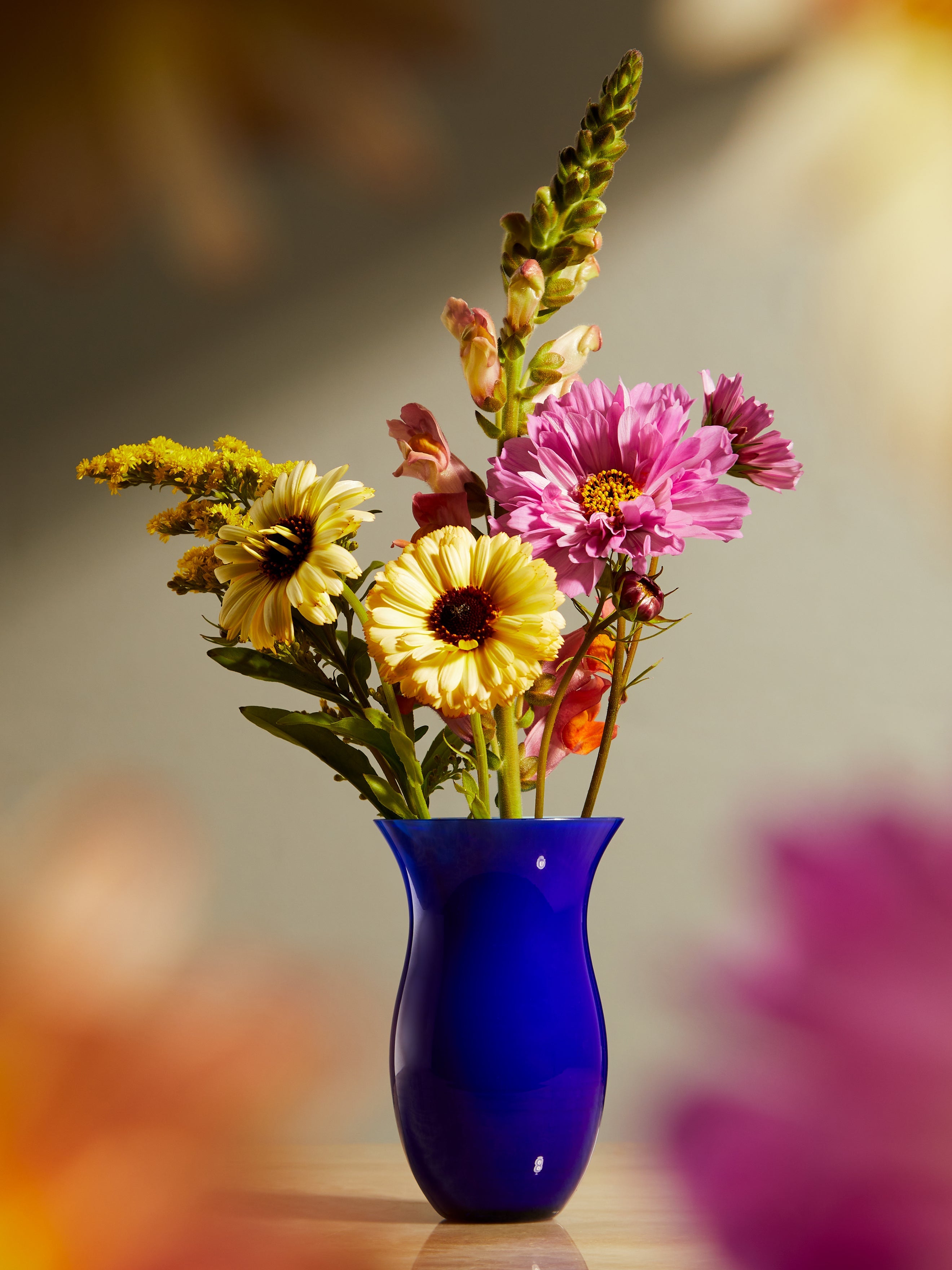 Antares Hand-Blown Murano Glass Bud Vase (4.5in/12cm)