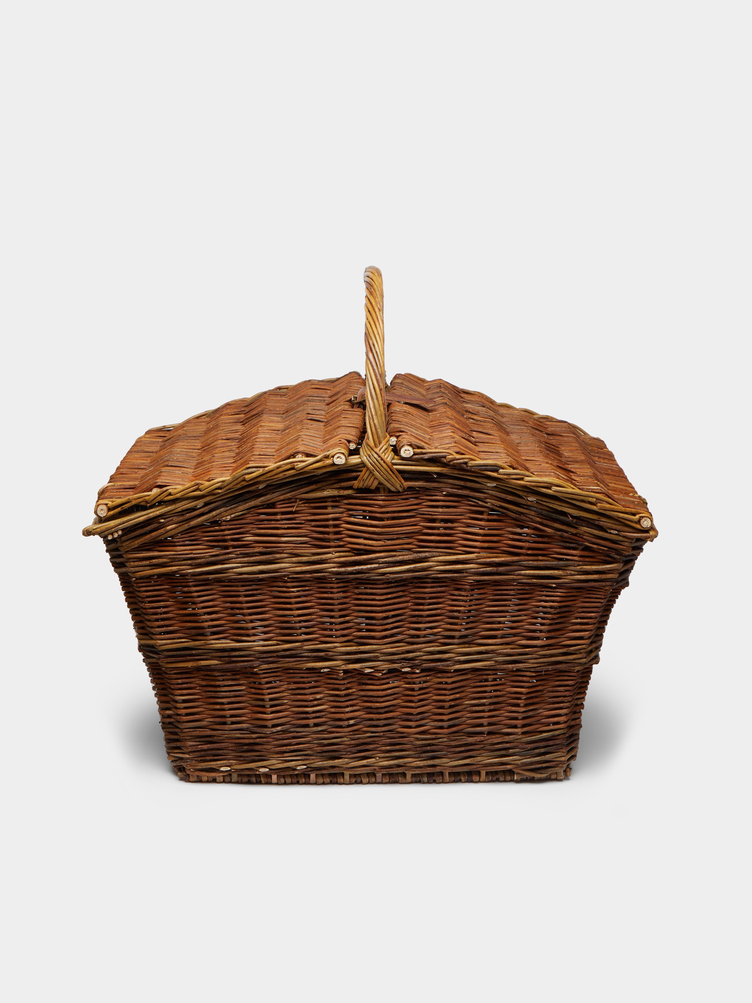 Handwoven Willow Shooter Picnic Basket