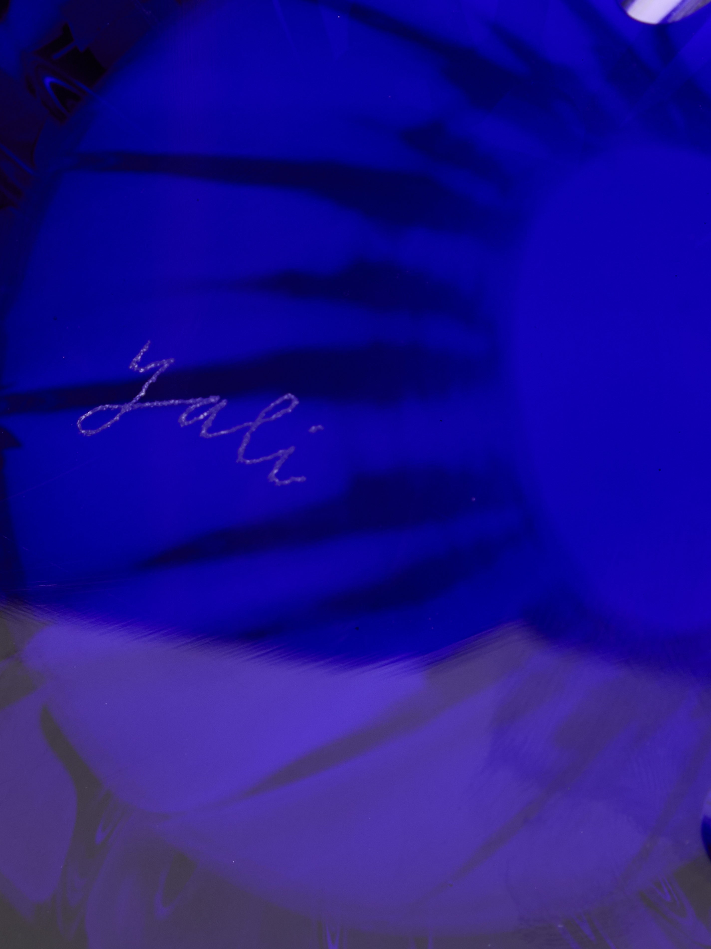 Fiori Hand-Blown Murano Glass Vase (18.5in/47cm)