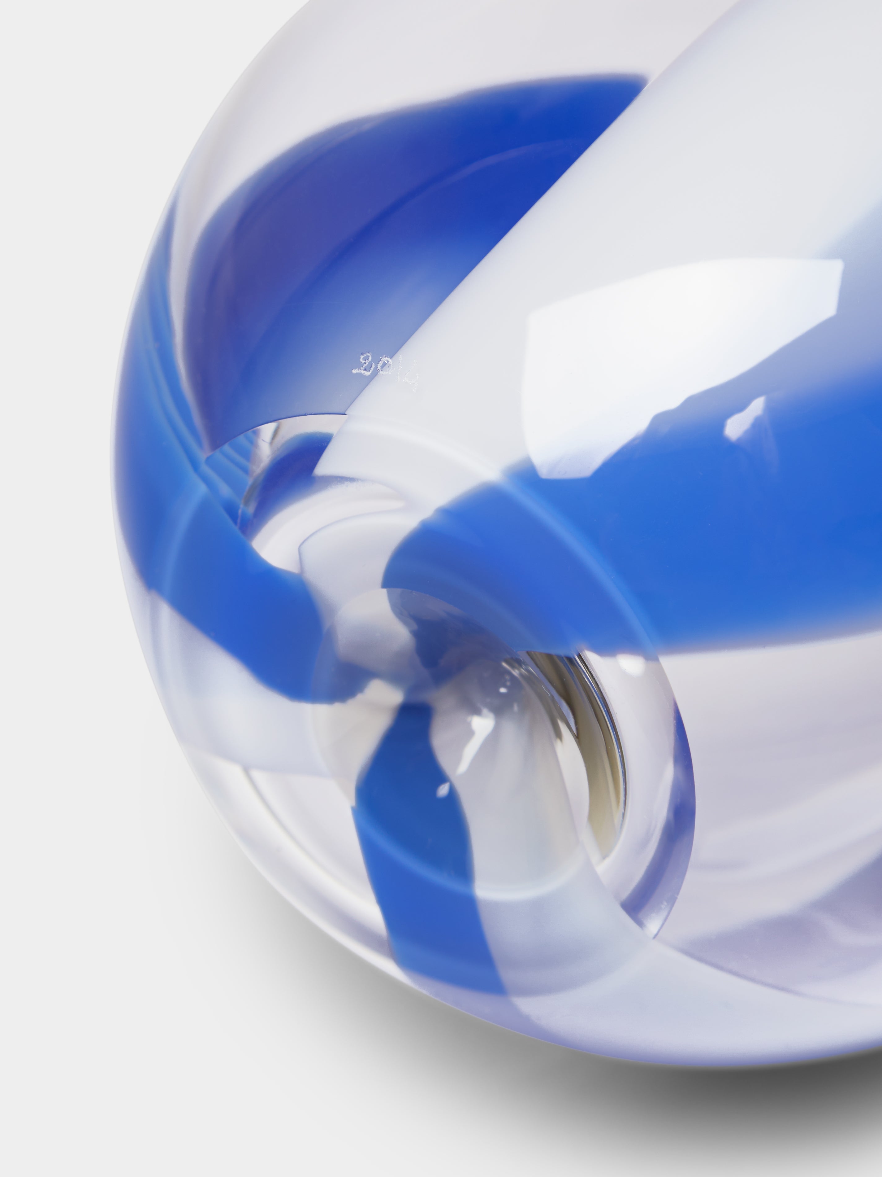 Hand-Blown Murano Glass Bud Vase (7in/18cm)