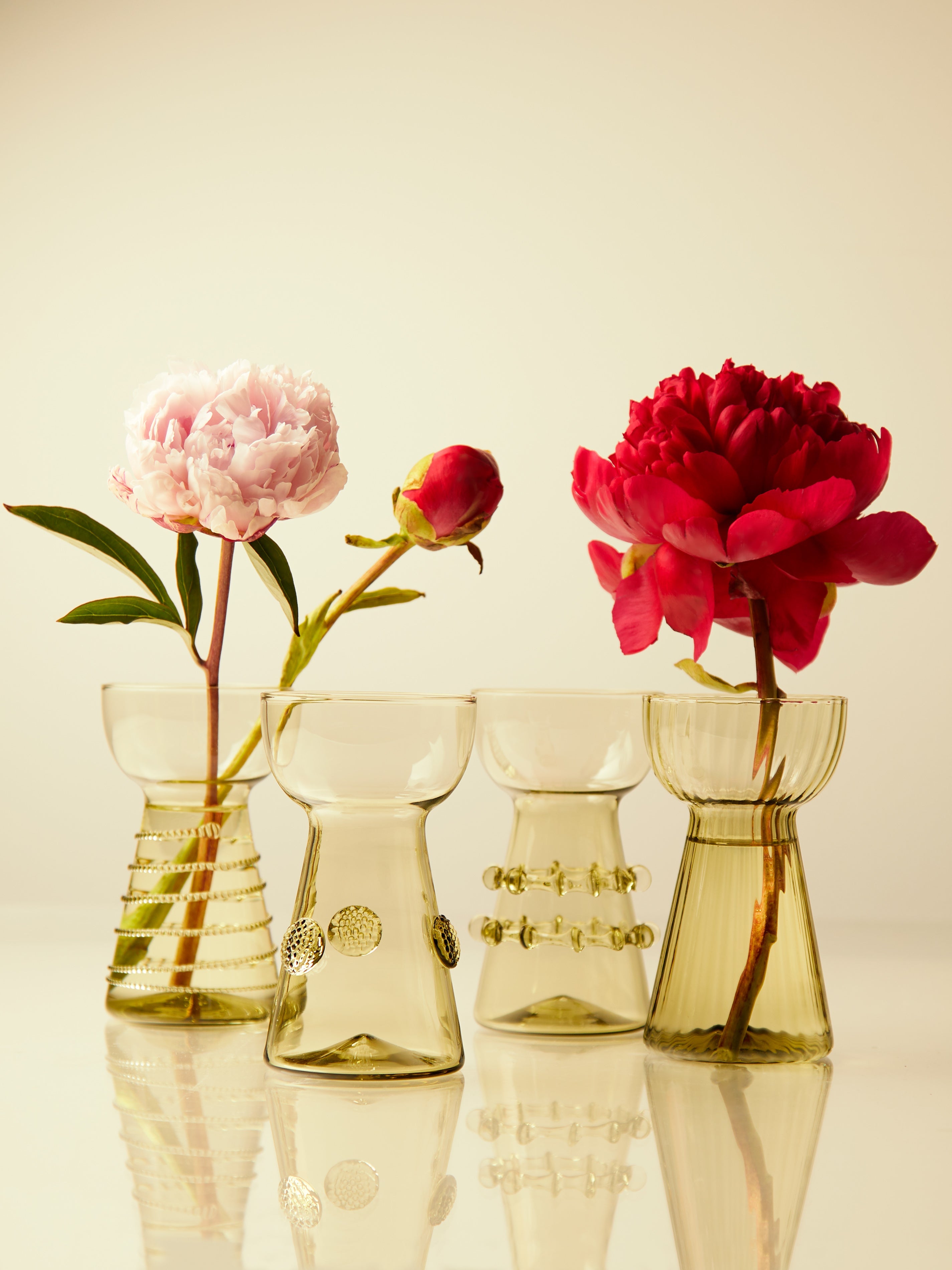 Hand-Blown Glass Bud Vases – 5in/13cm (Set of 4)