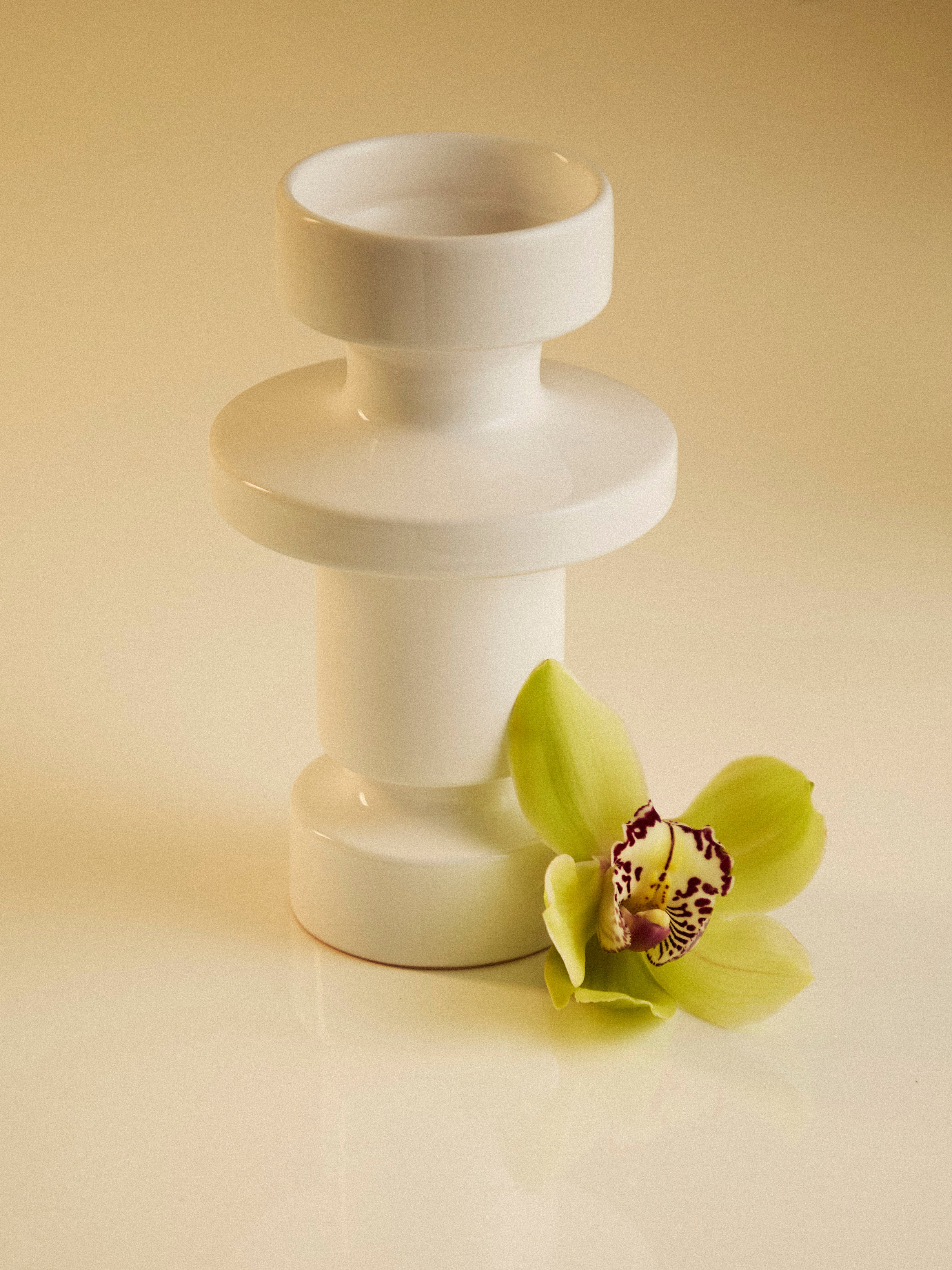 Ceramic Vase (8.5in/22cm)