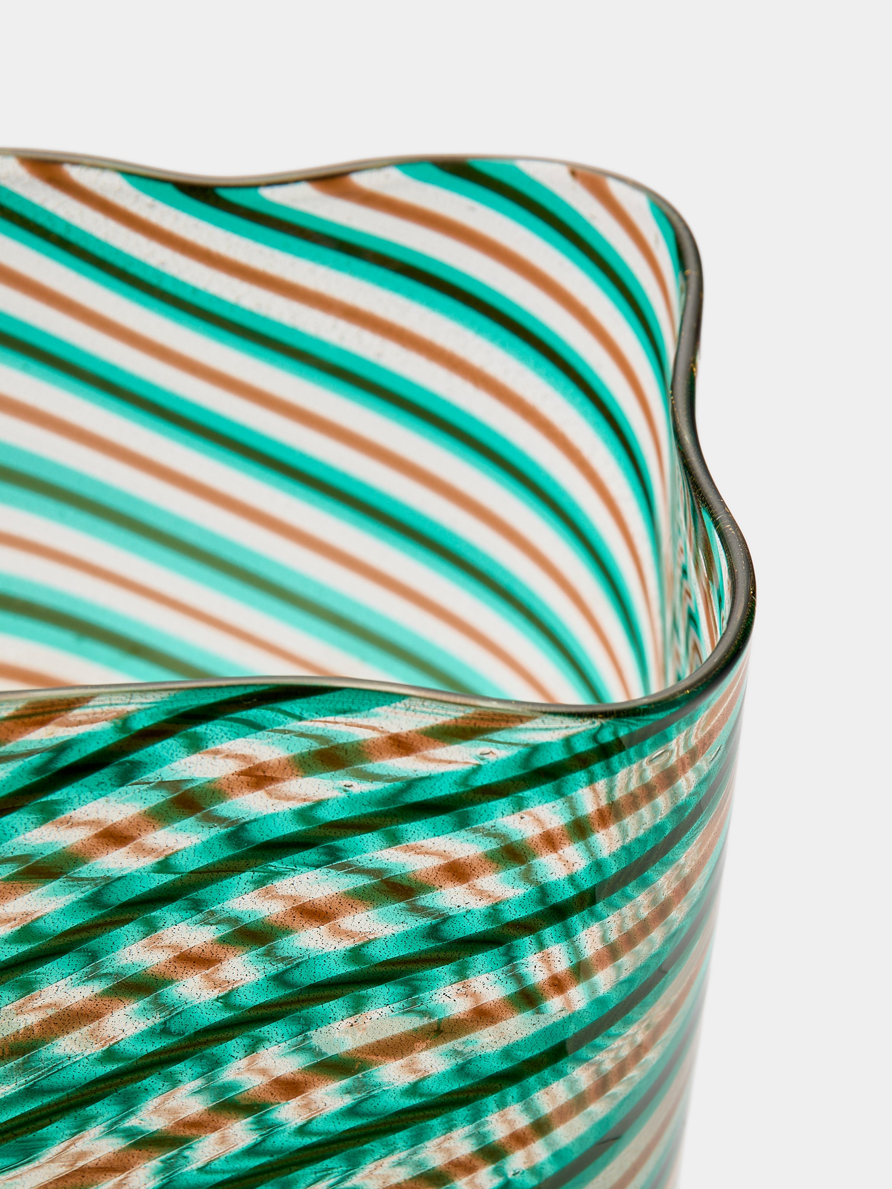 1960s Ercole Barovier Spira Aurata Murano Glass Vase (2.5in/6cm)