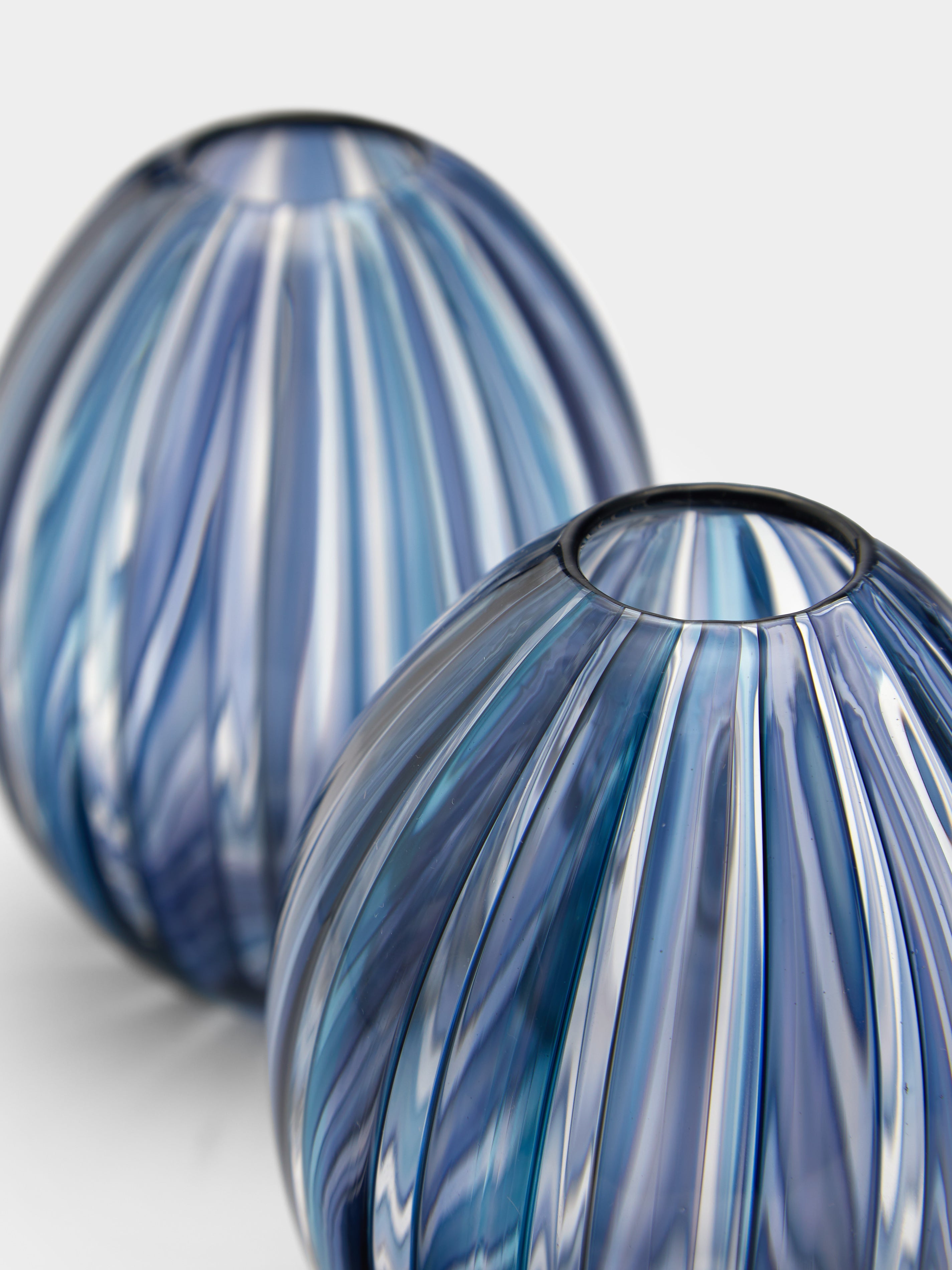 Hand-Blown Glass Bud Vases – 4in/10cm (Set of 2)