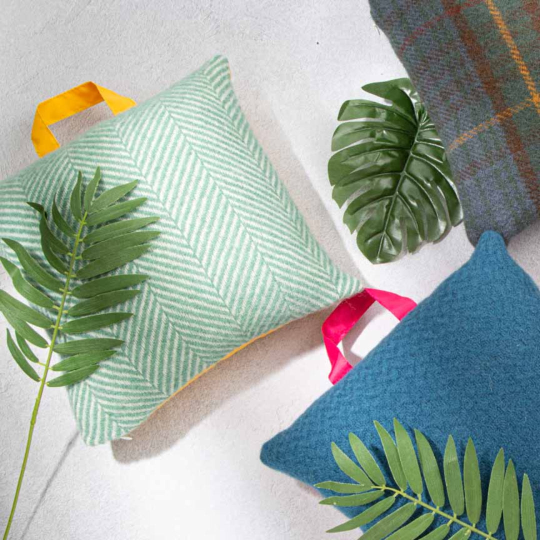 Heating & Plumbing London - Waterproof Outdoor Cushion in Pure New Wool - Mint Green