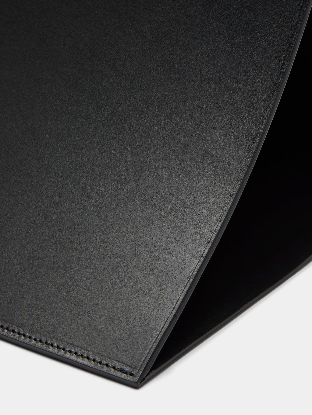 Triangular Leather Bin