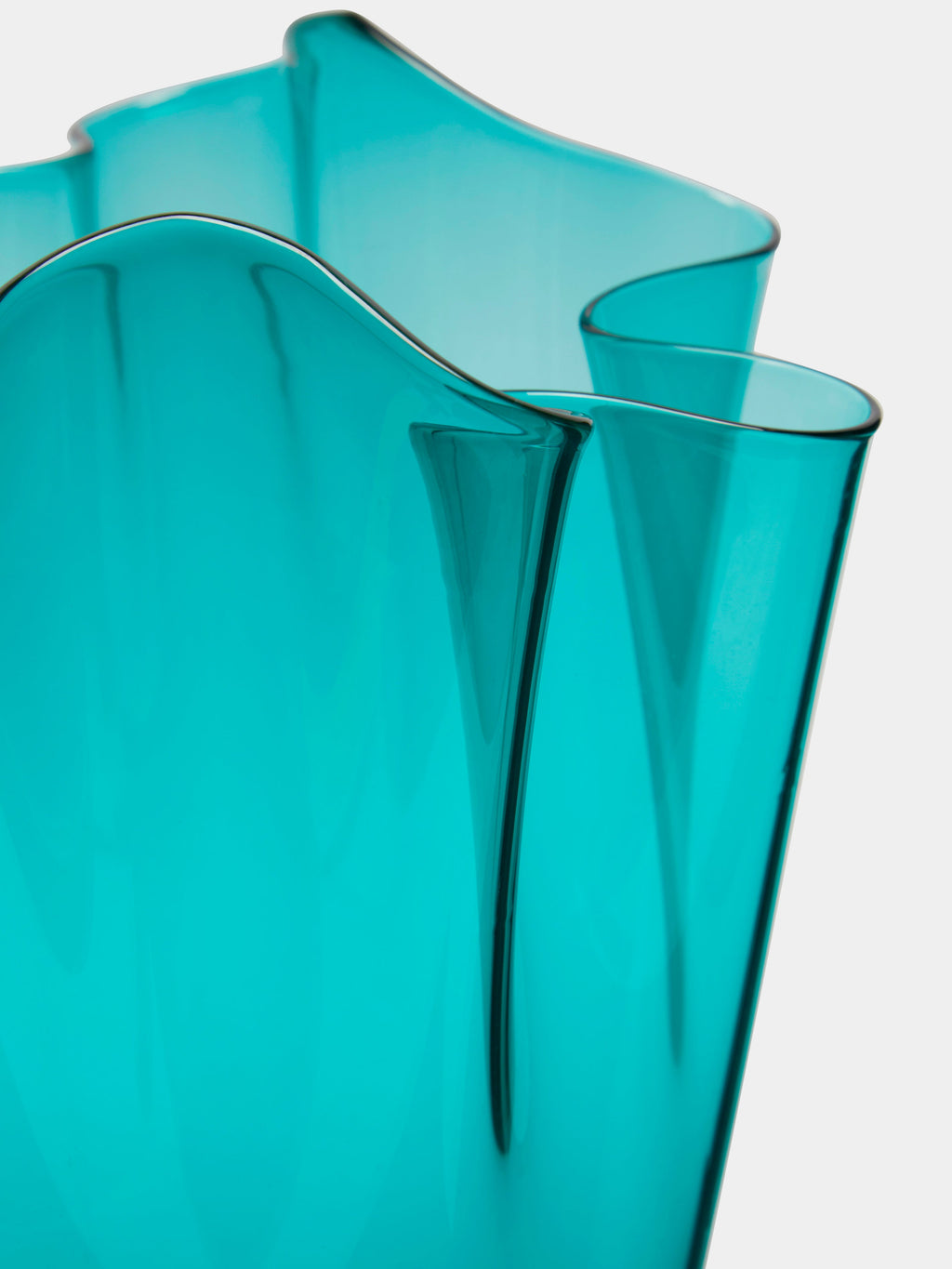 Fazzoletto Hand-Blown Murano Glass Vase (12in/31cm)