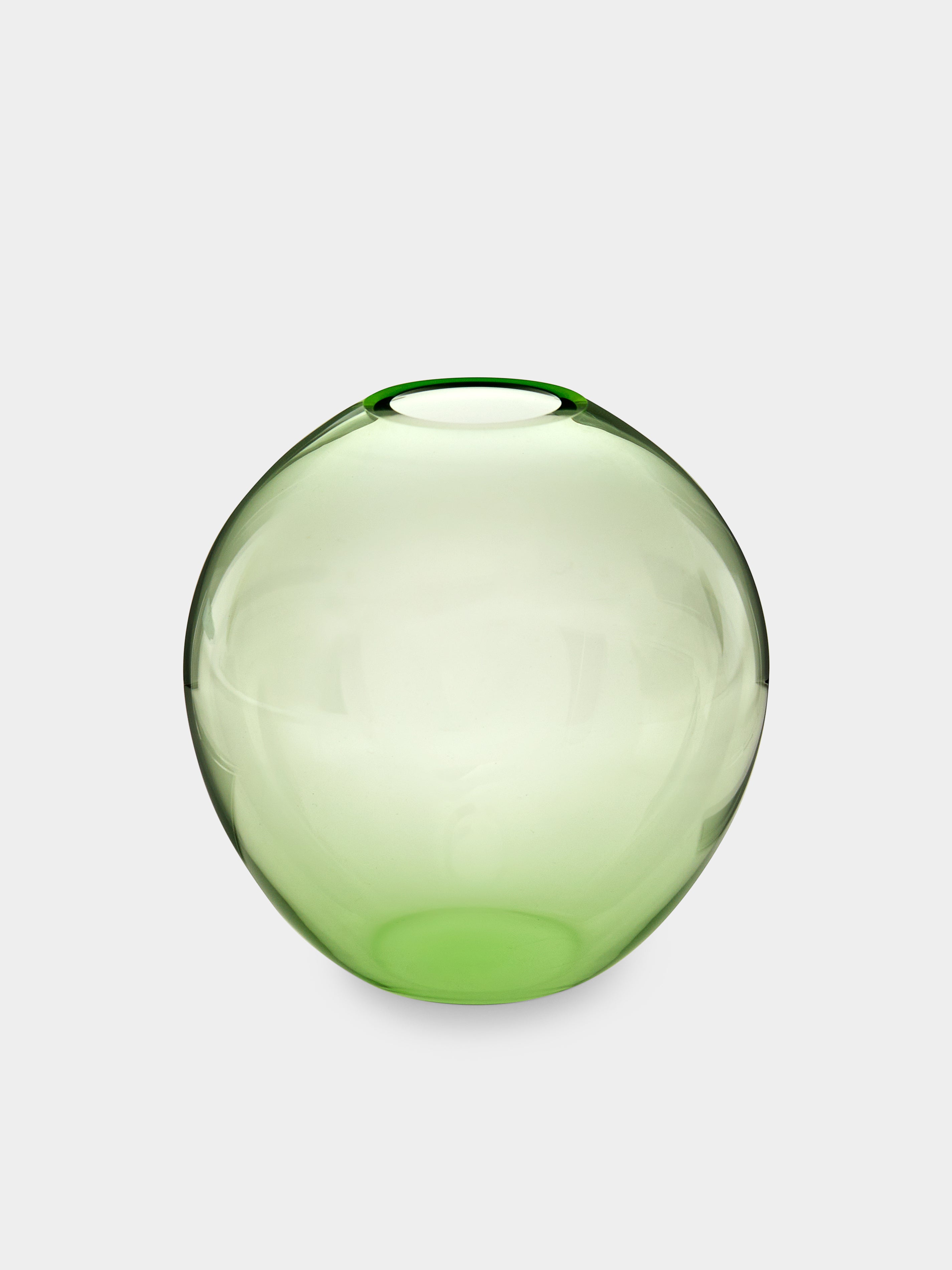 BV60 Flower Hand-Blown Crystal Bud Vase (4in/10cm)